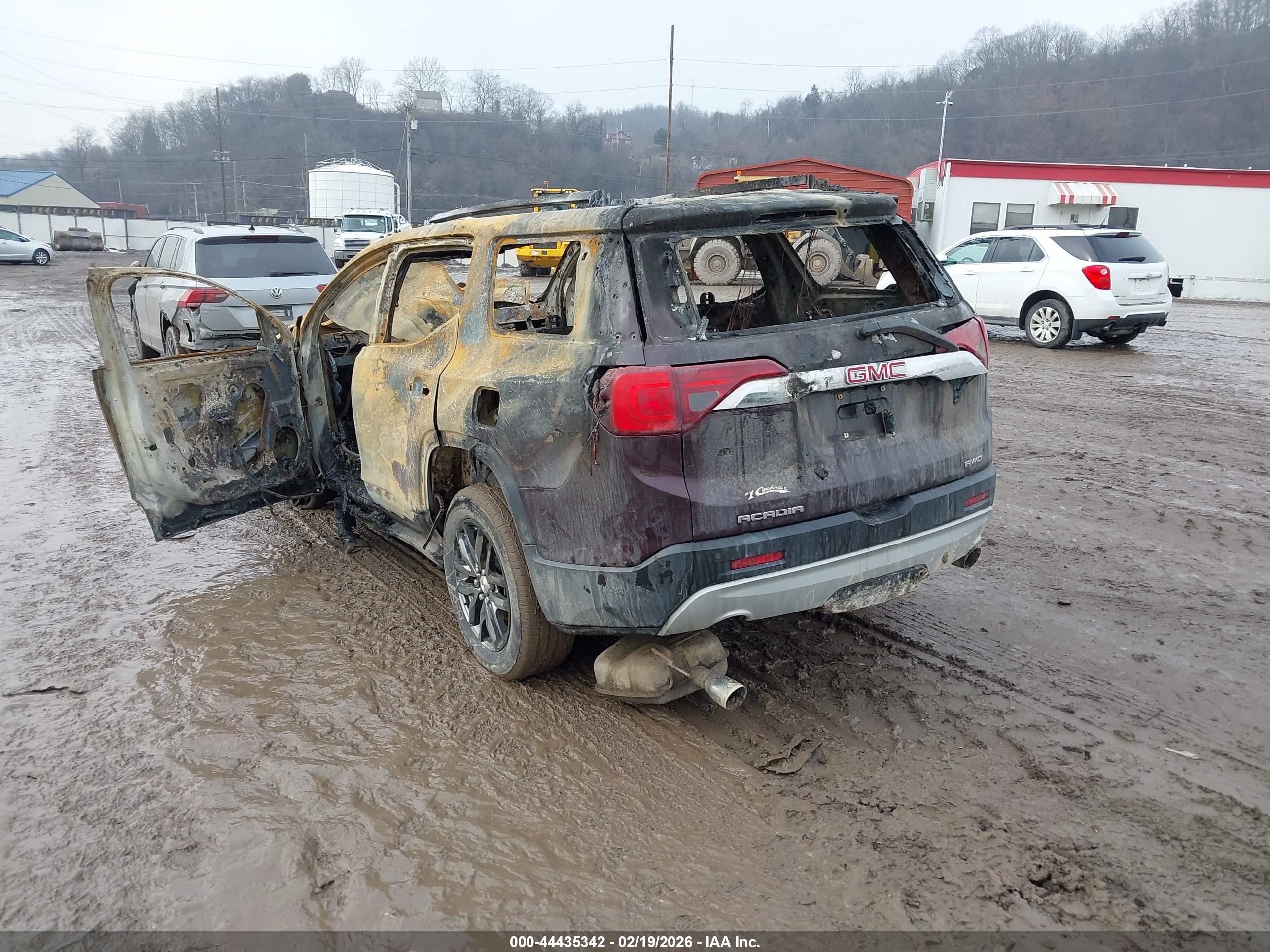 GMC ACADIA image 3