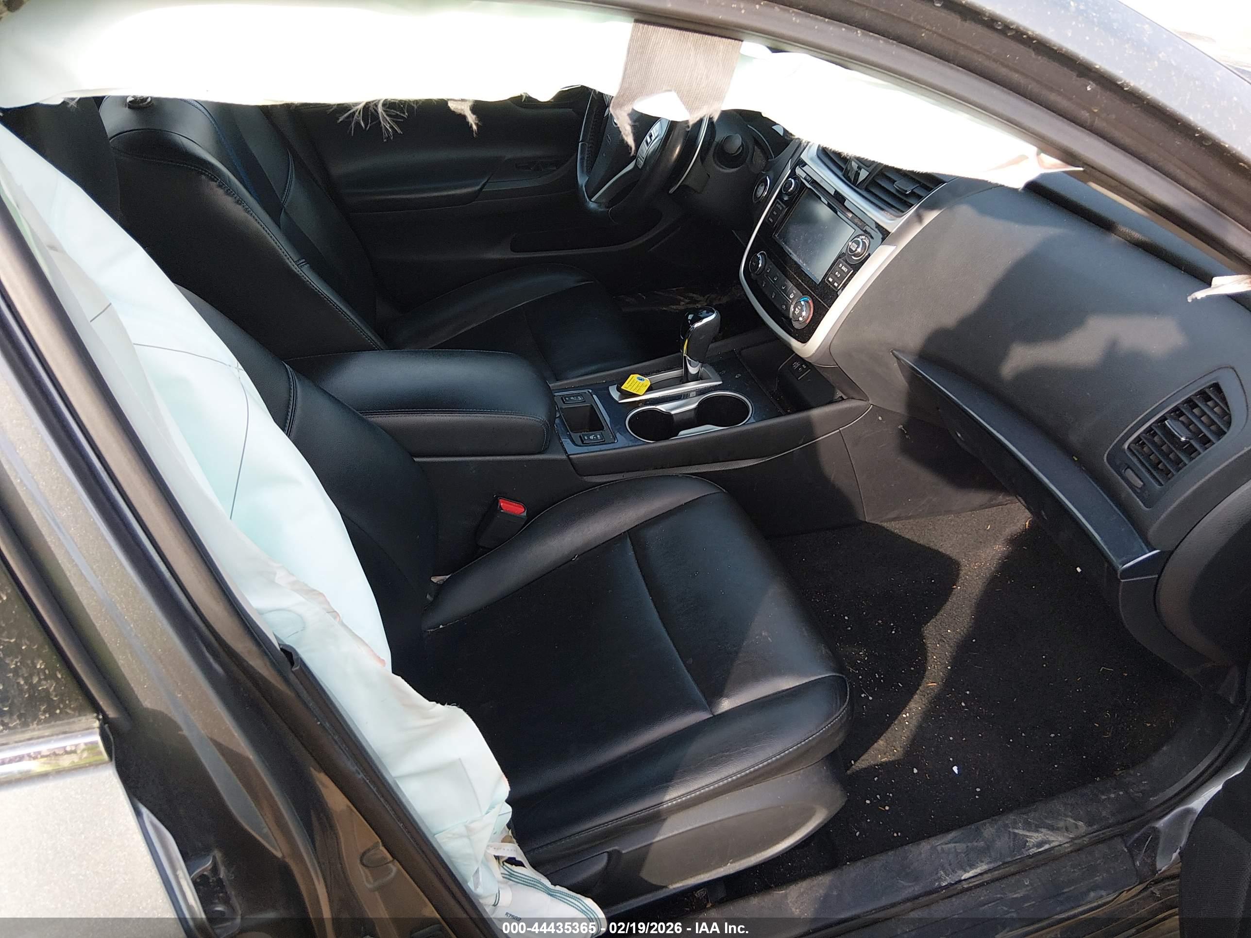 NISSAN ALTIMA image 5