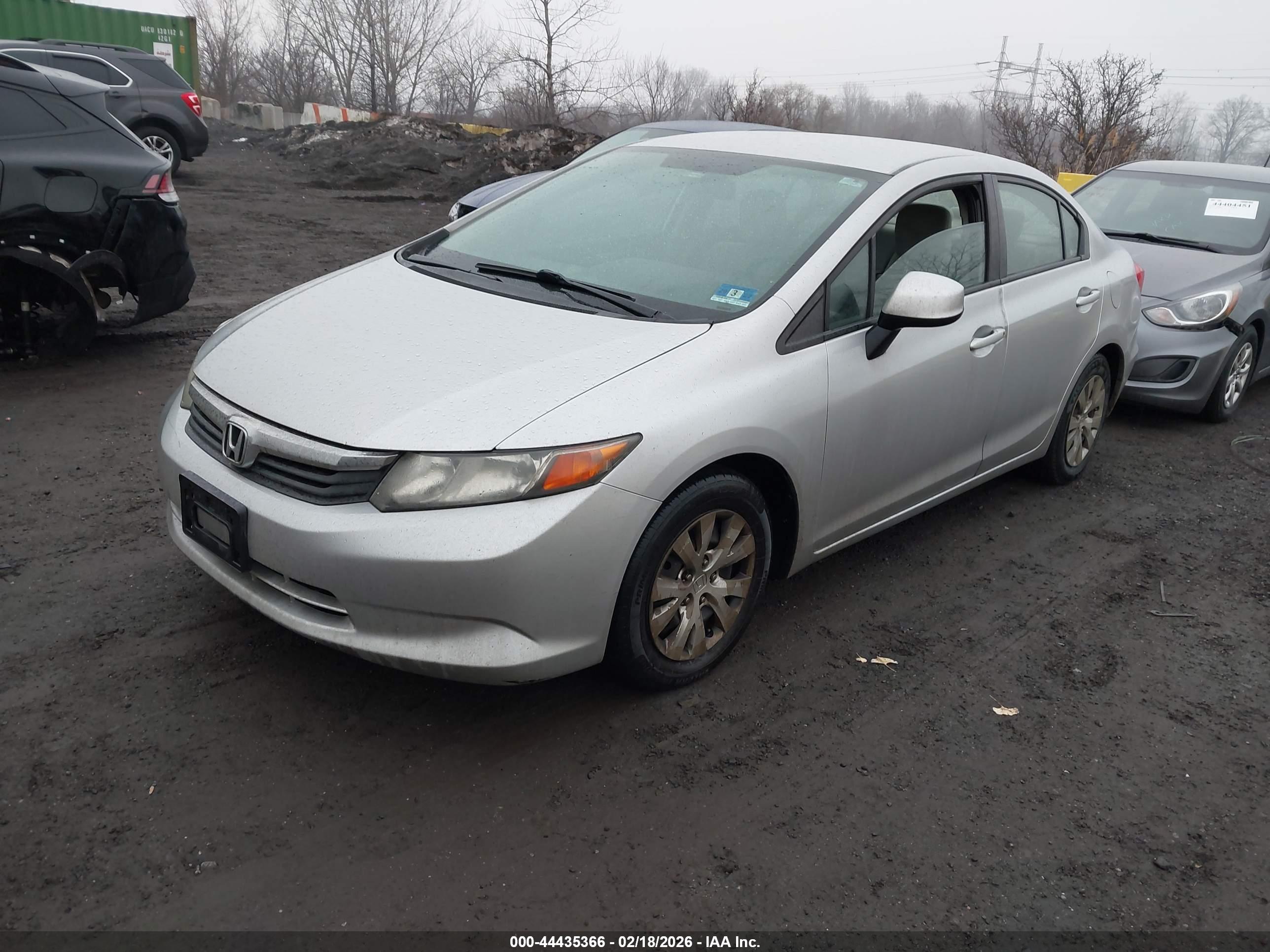 HONDA CIVIC image 2