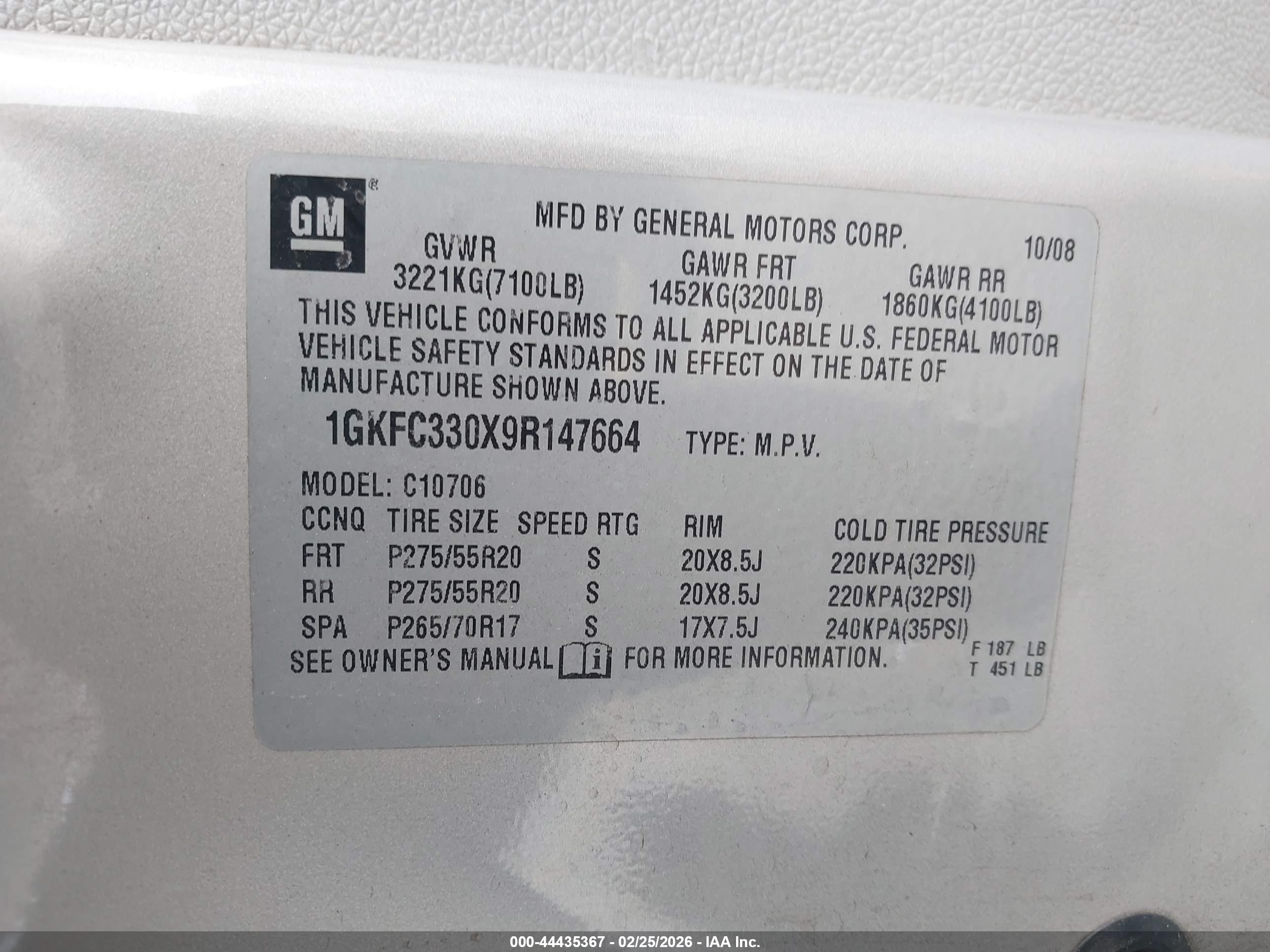 GMC YUKON image 9