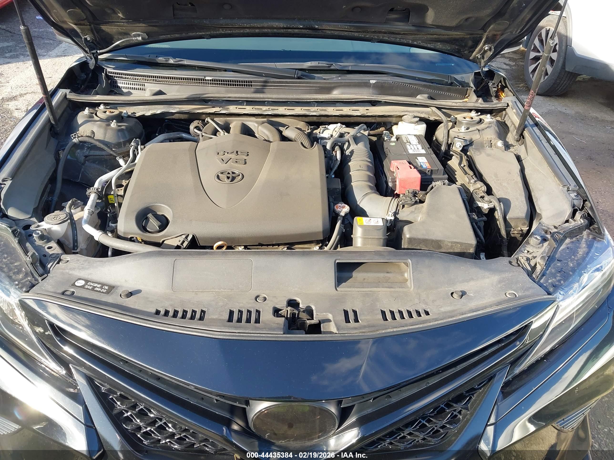 TOYOTA CAMRY image 10