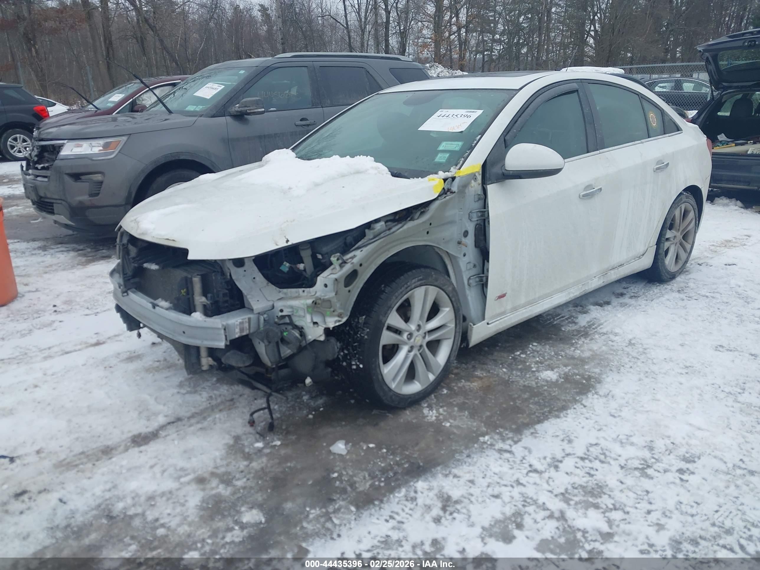 CHEVROLET CRUZE image 2