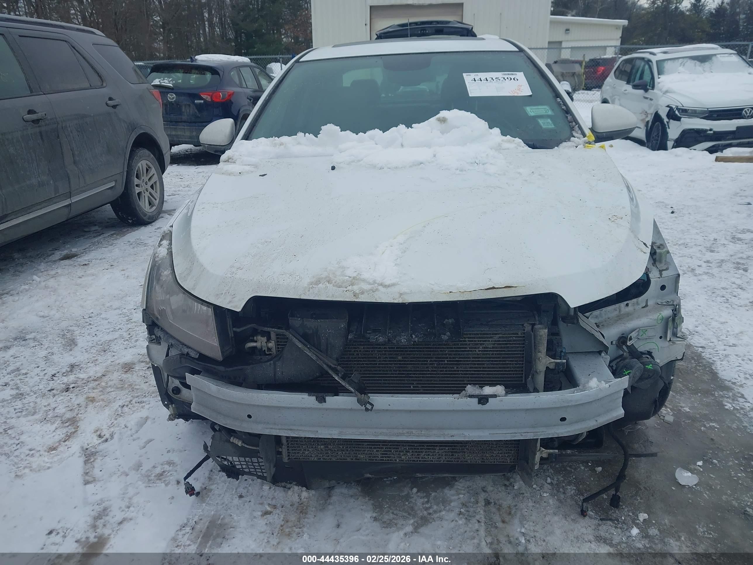 CHEVROLET CRUZE image 6