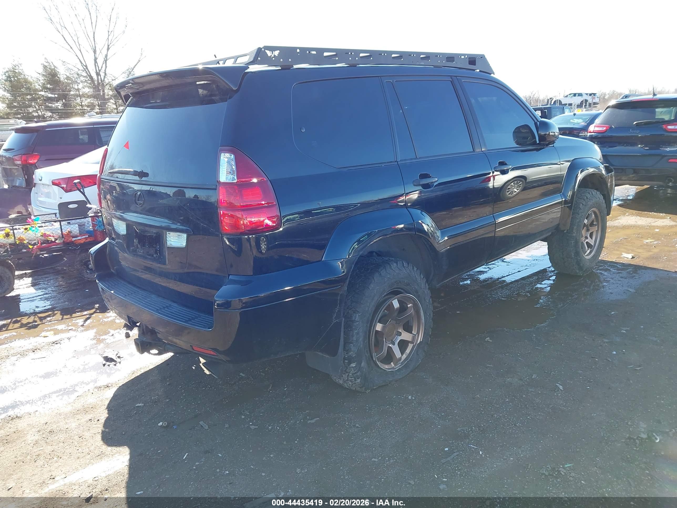 LEXUS GX image 4