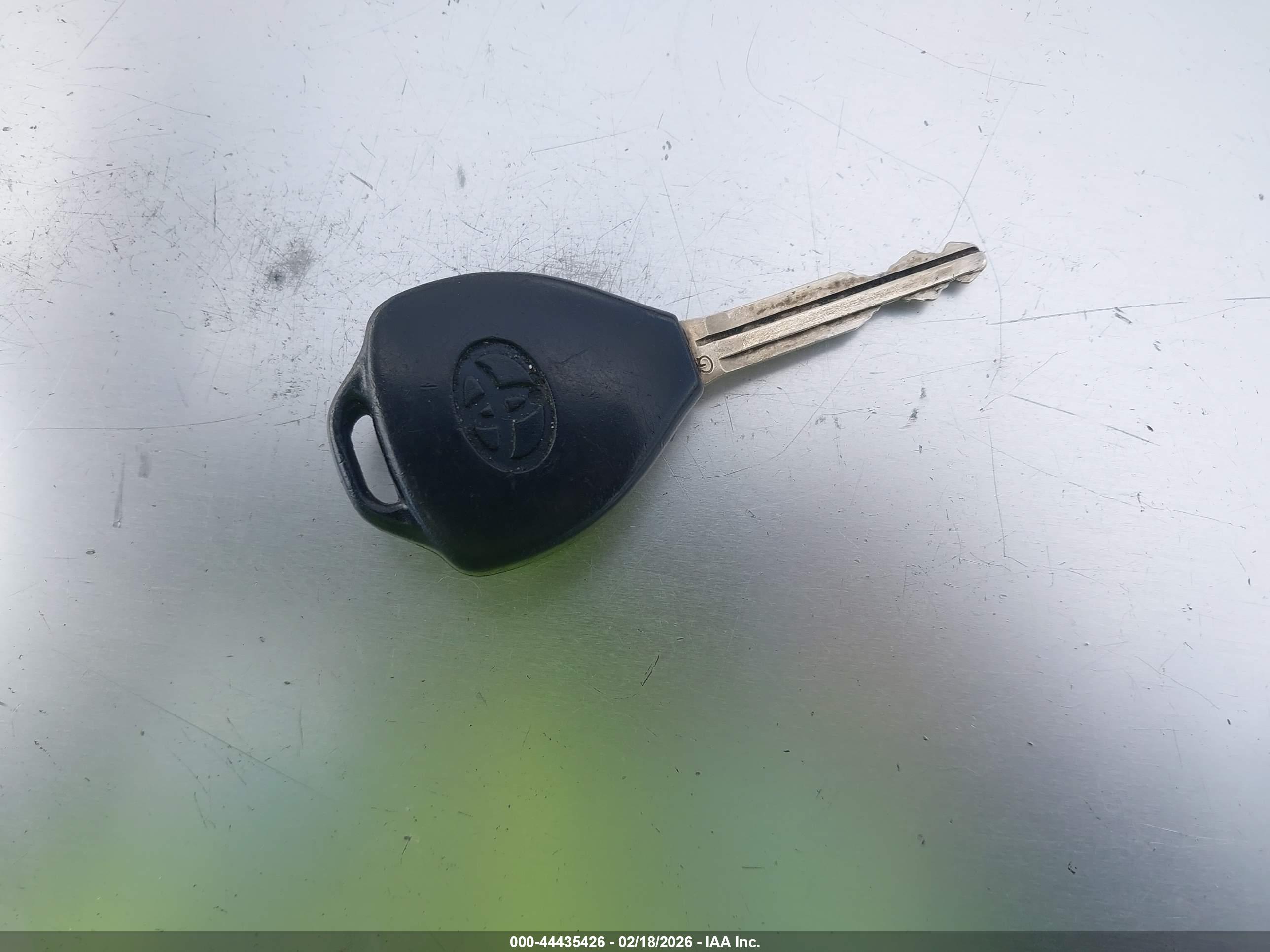 TOYOTA COROLLA image 11