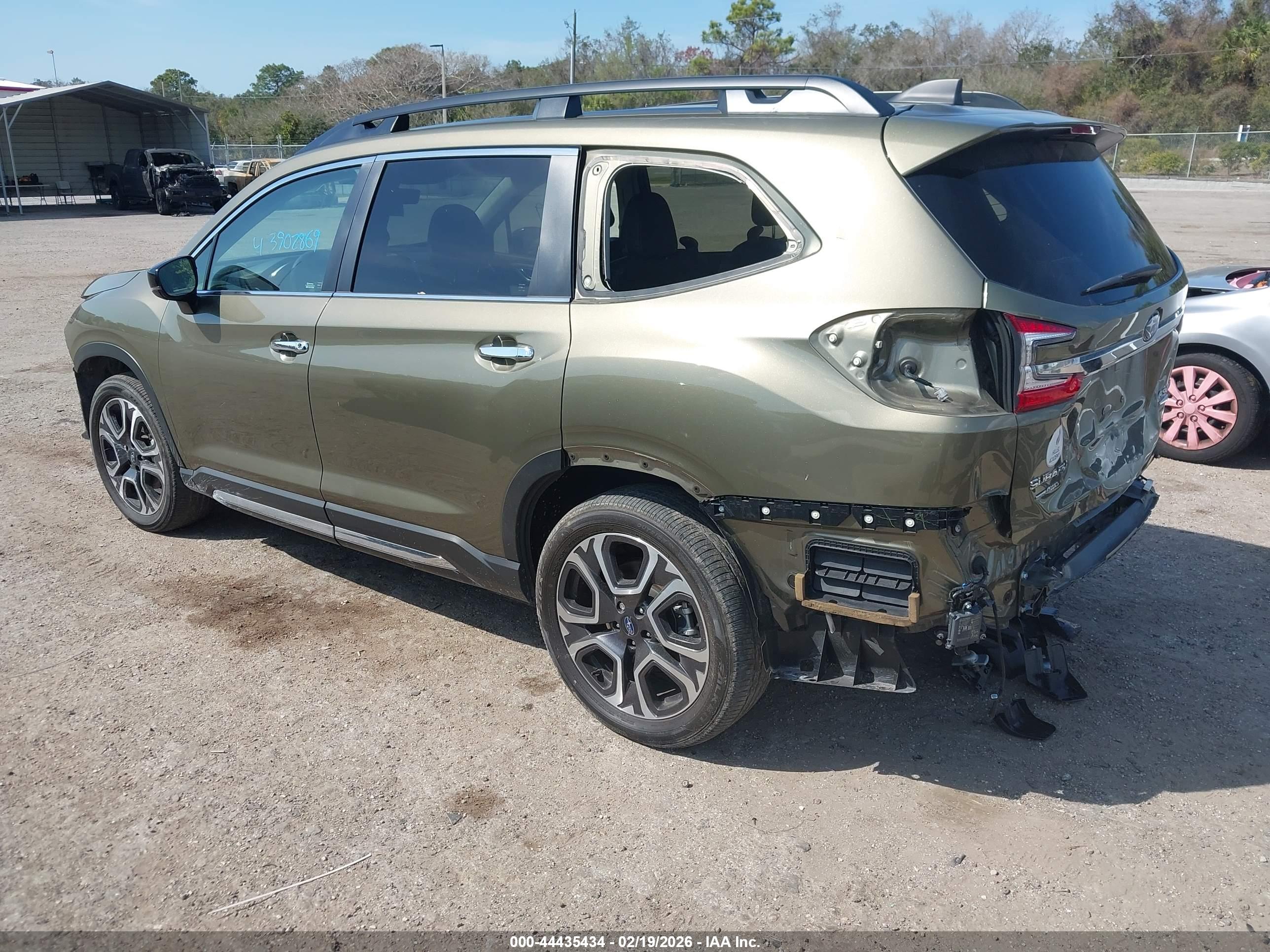 SUBARU ASCENT image 3