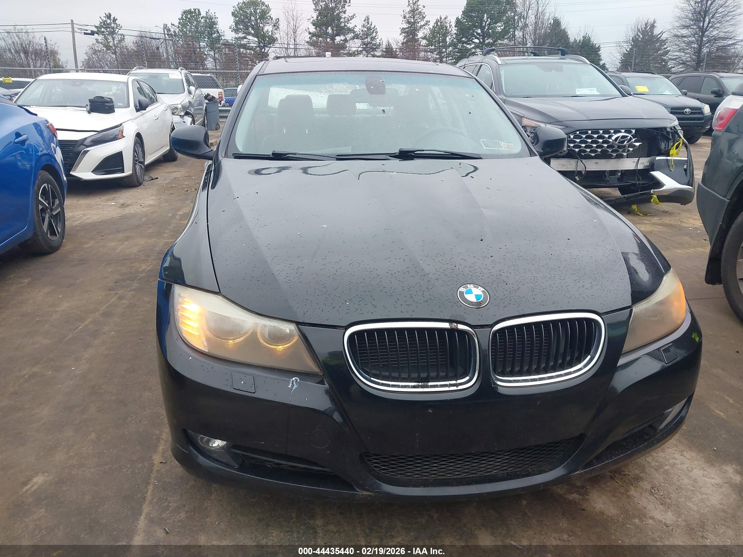 BMW 328I image 6