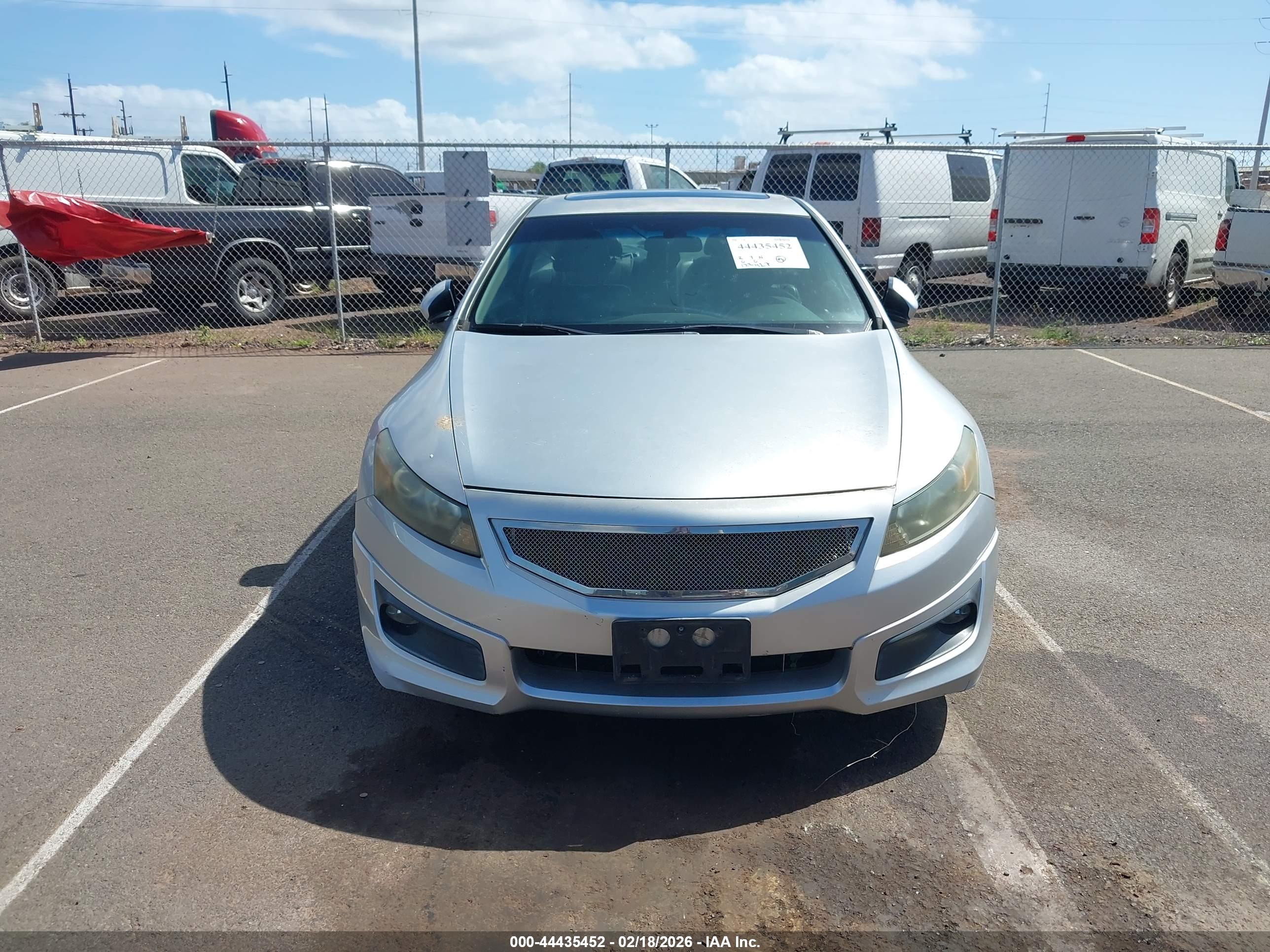 HONDA ACCORD image 6