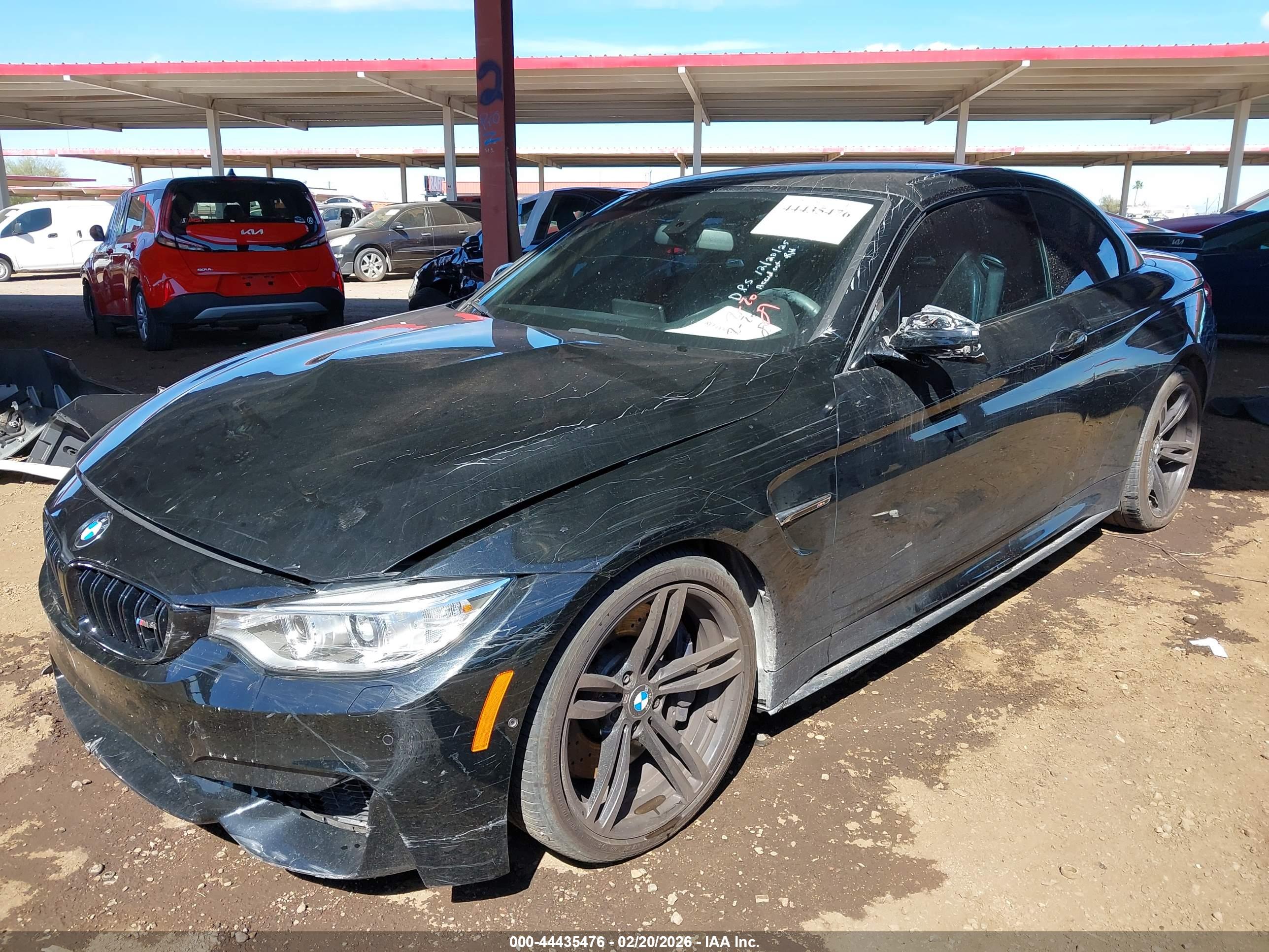 BMW M4 image 2