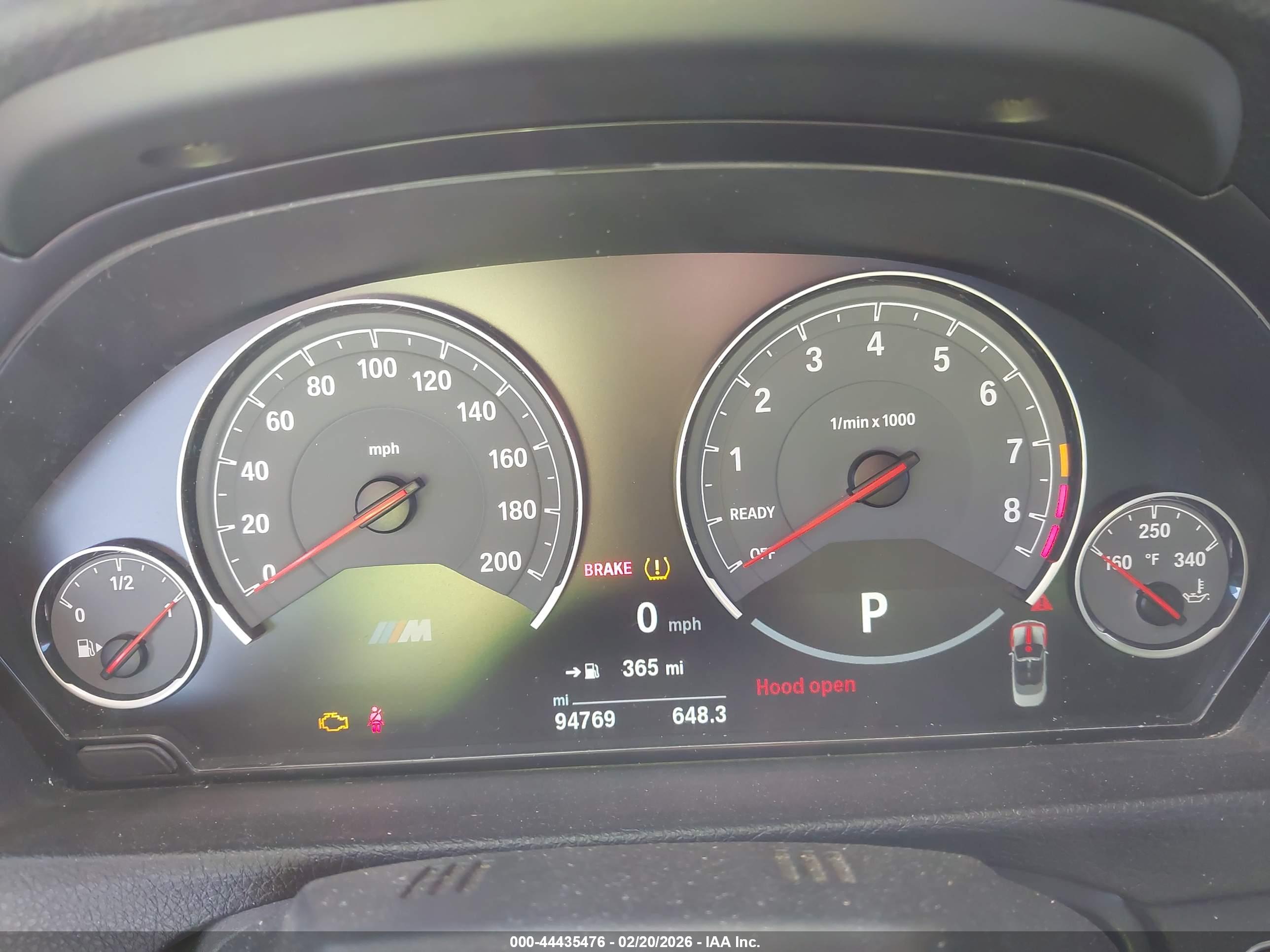 BMW M4 image 7