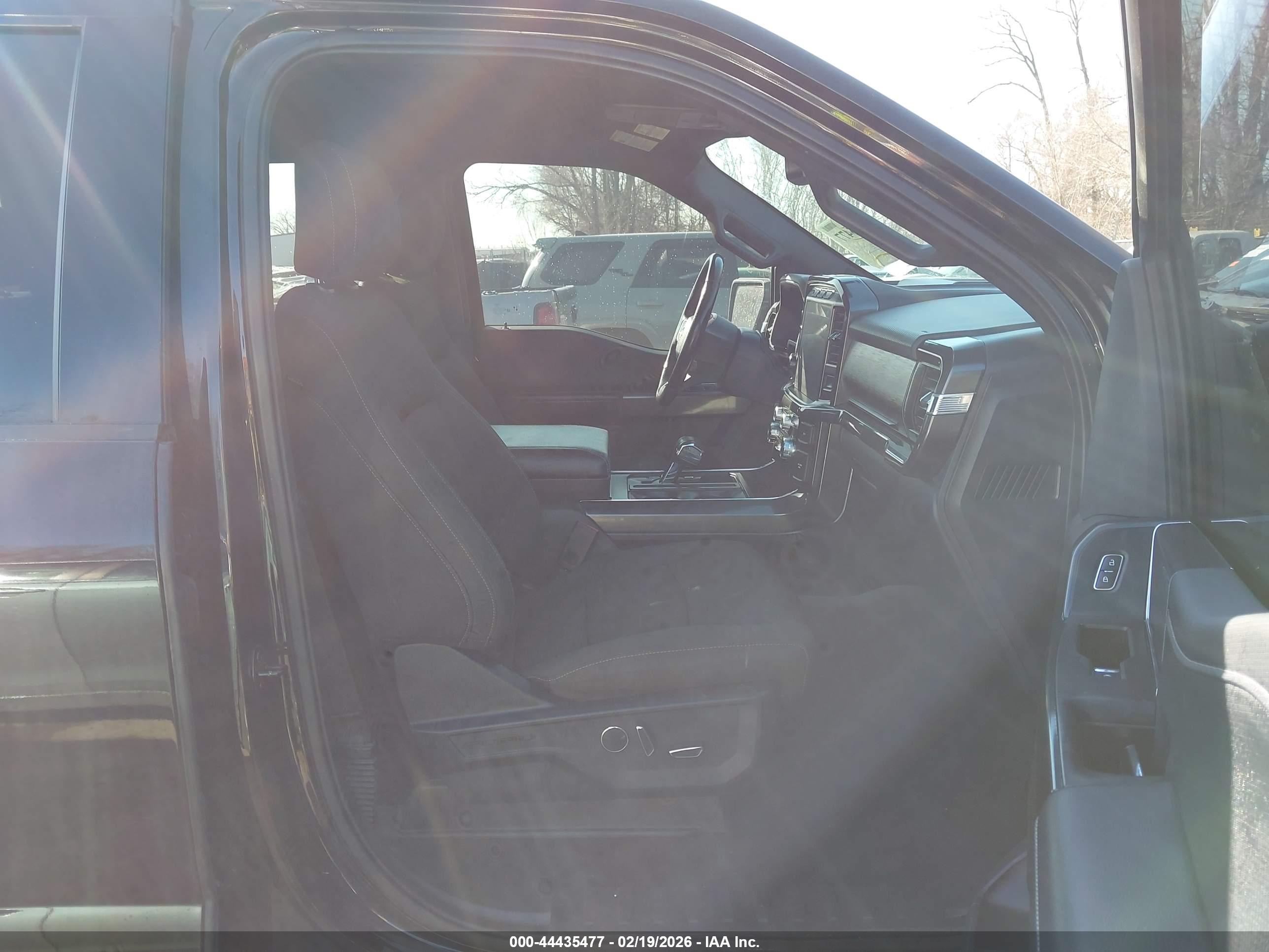 FORD F-150 image 5