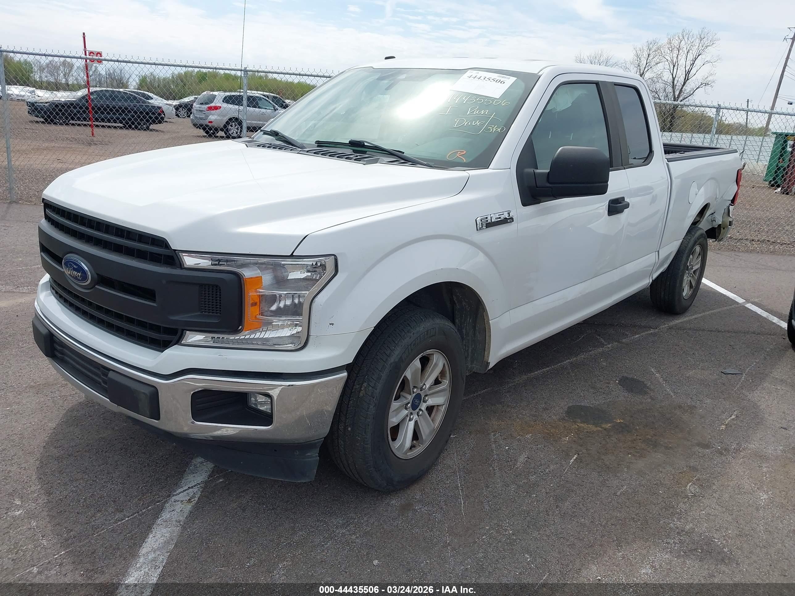 FORD F-150 image 2