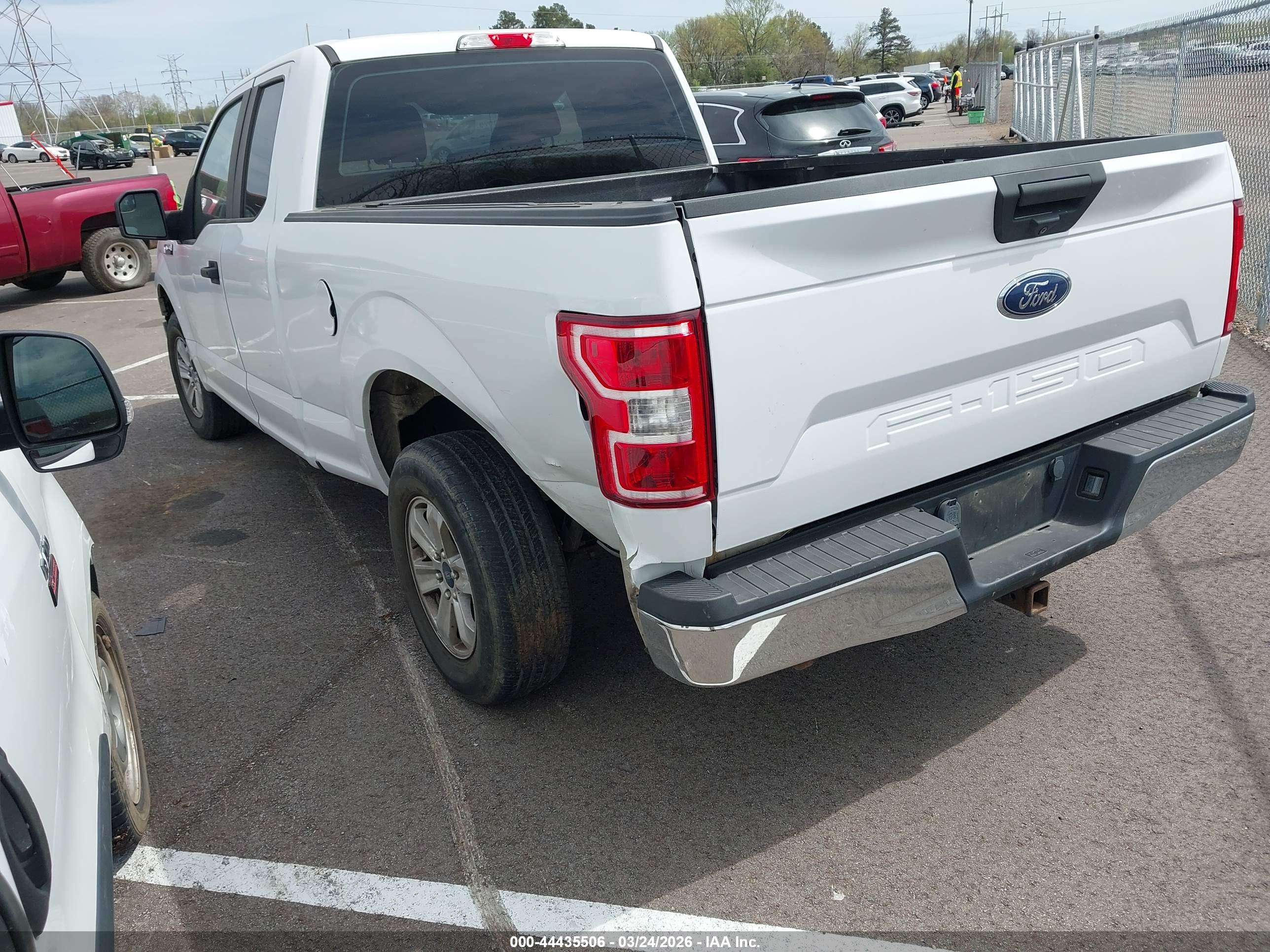 FORD F-150 image 3