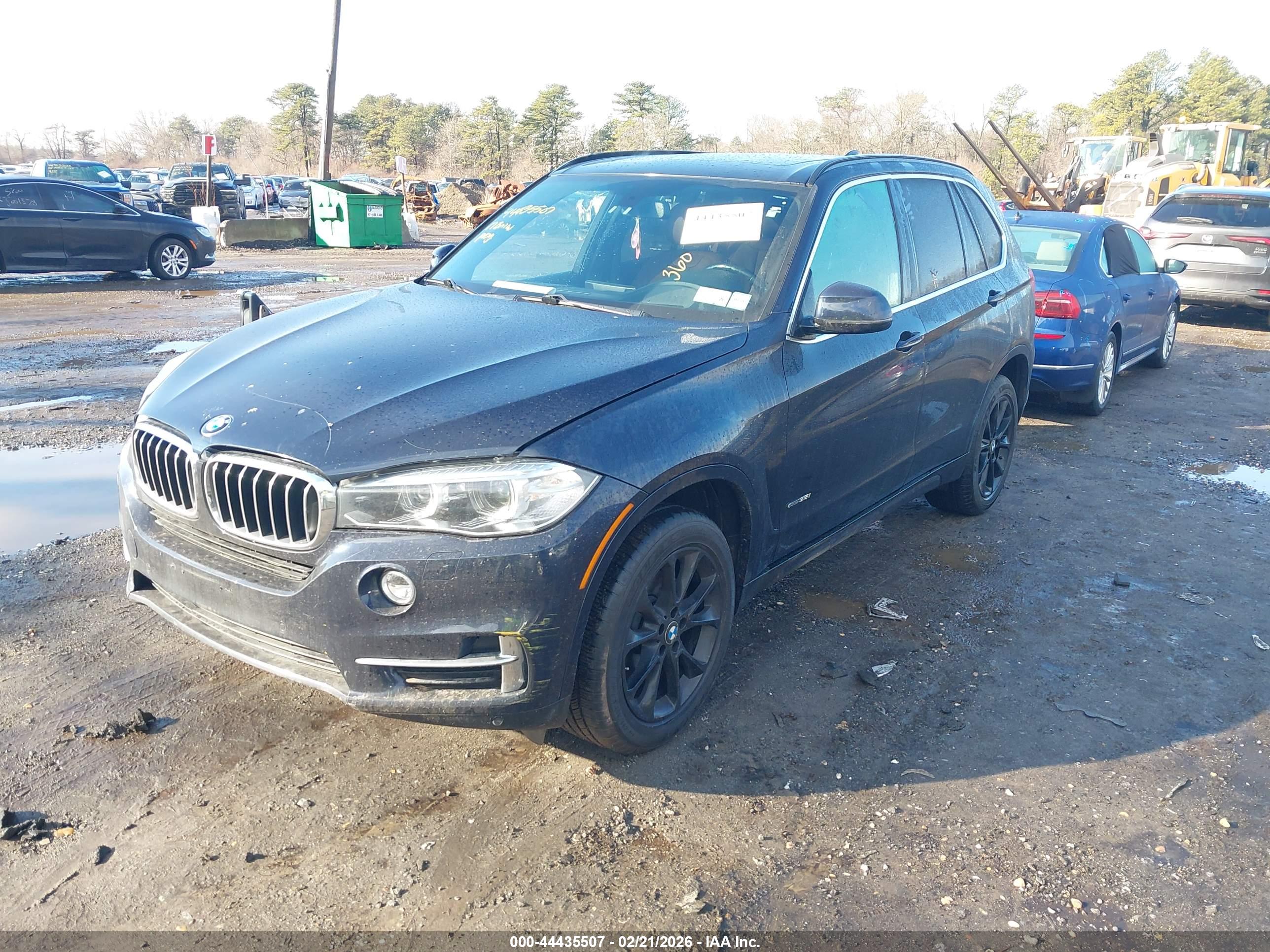 BMW X5 image 2
