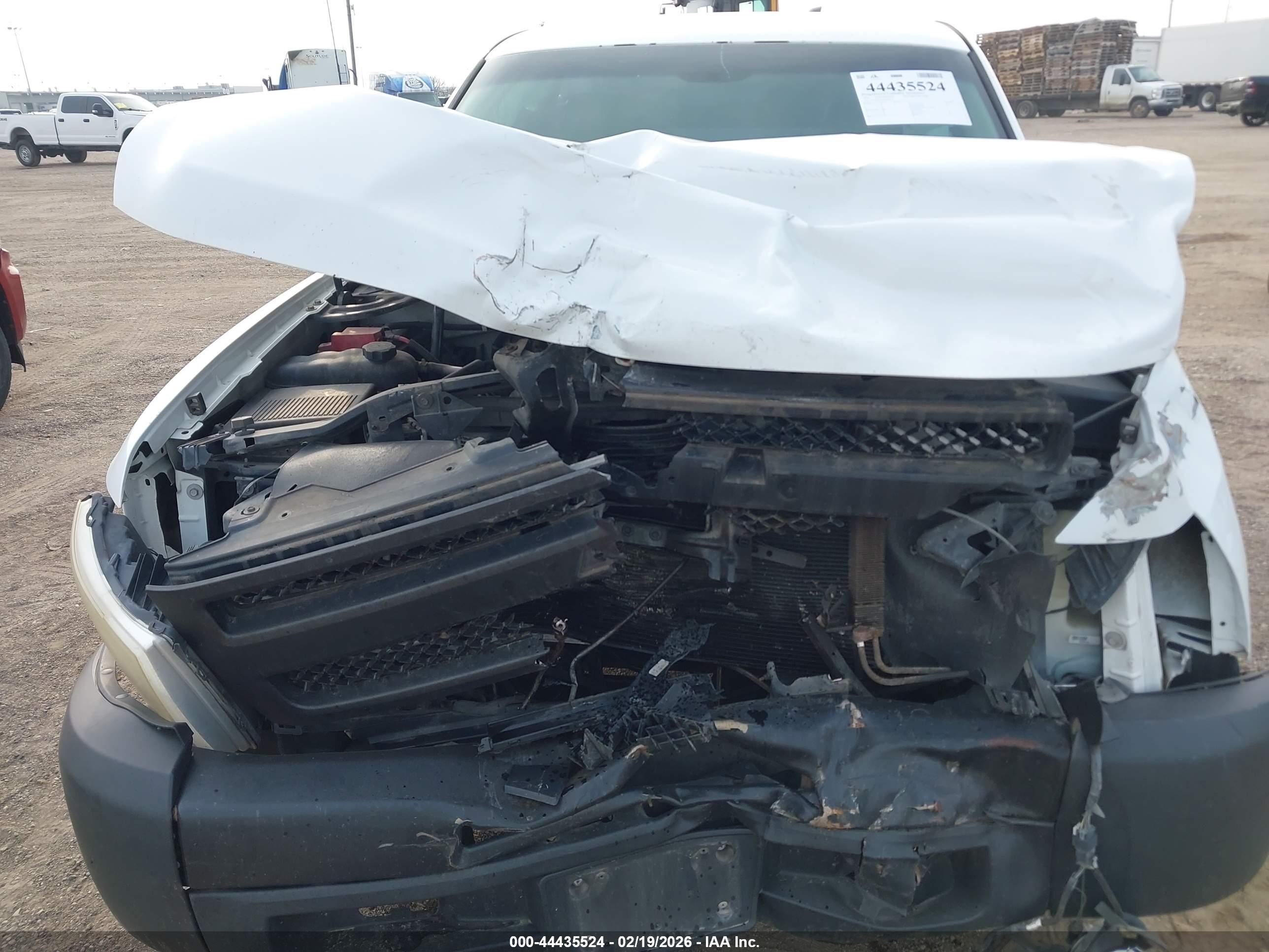 CHEVROLET SILVERADO image 10