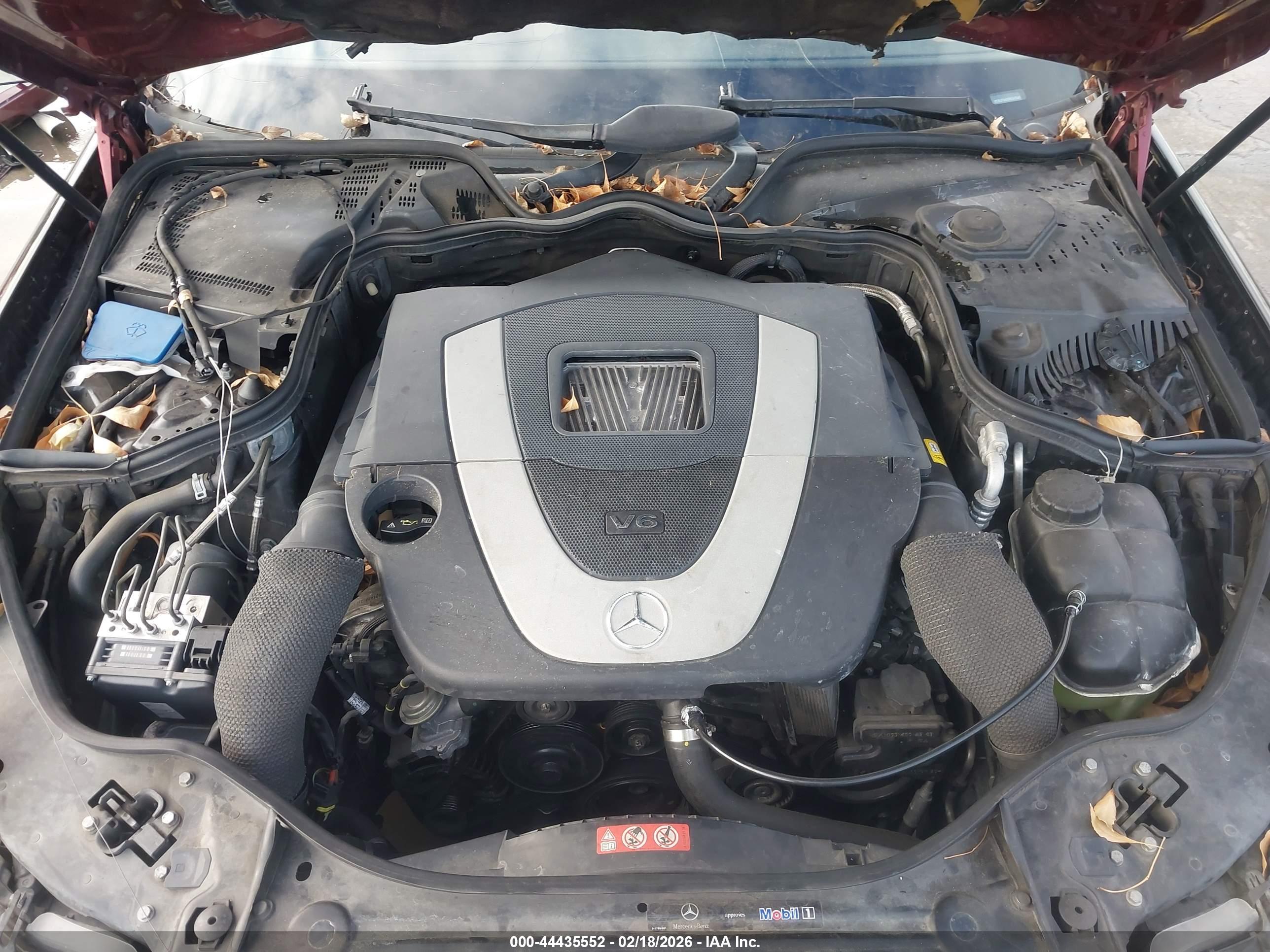 MERCEDES-BENZ E image 10