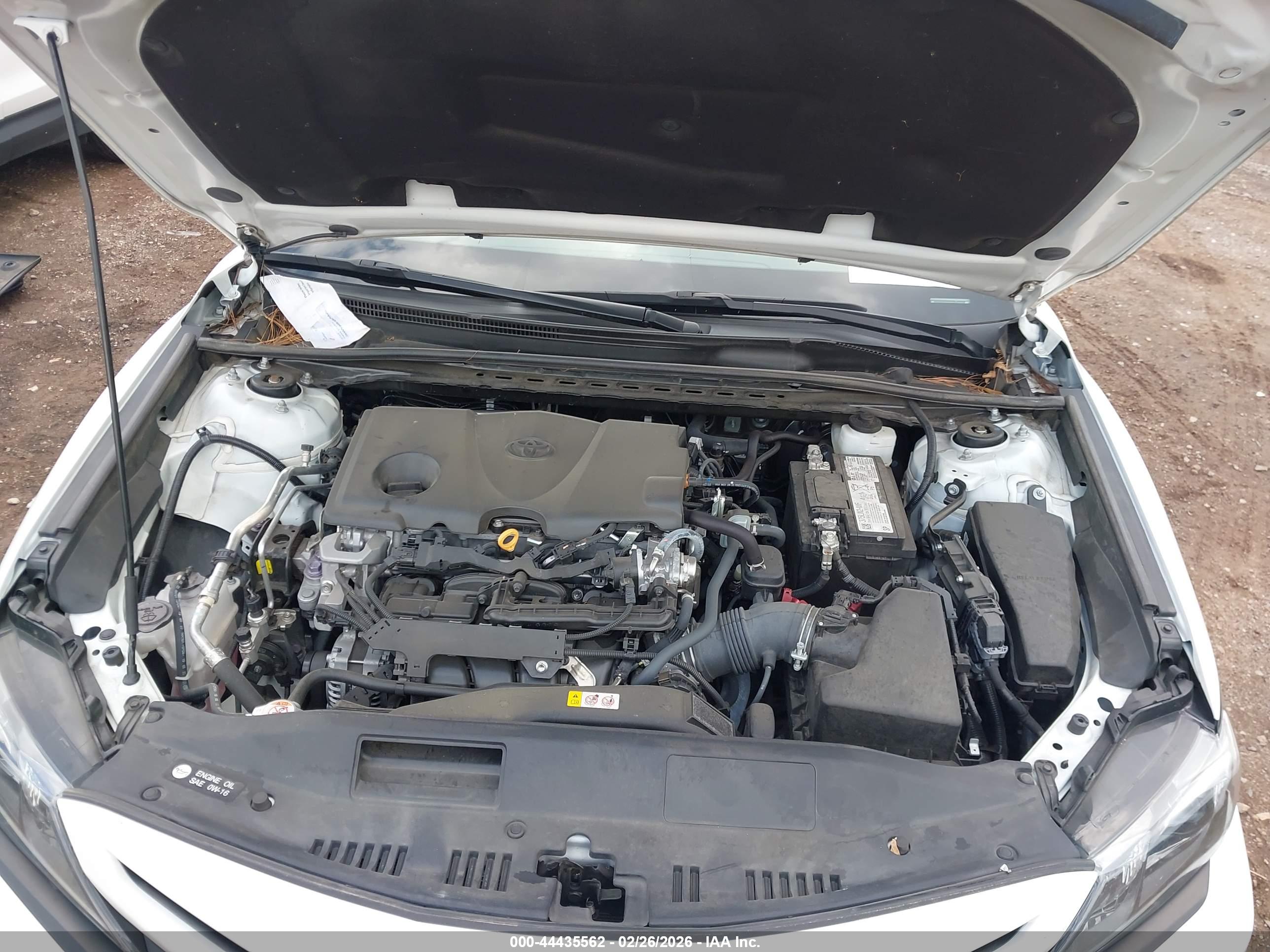 TOYOTA CAMRY image 10