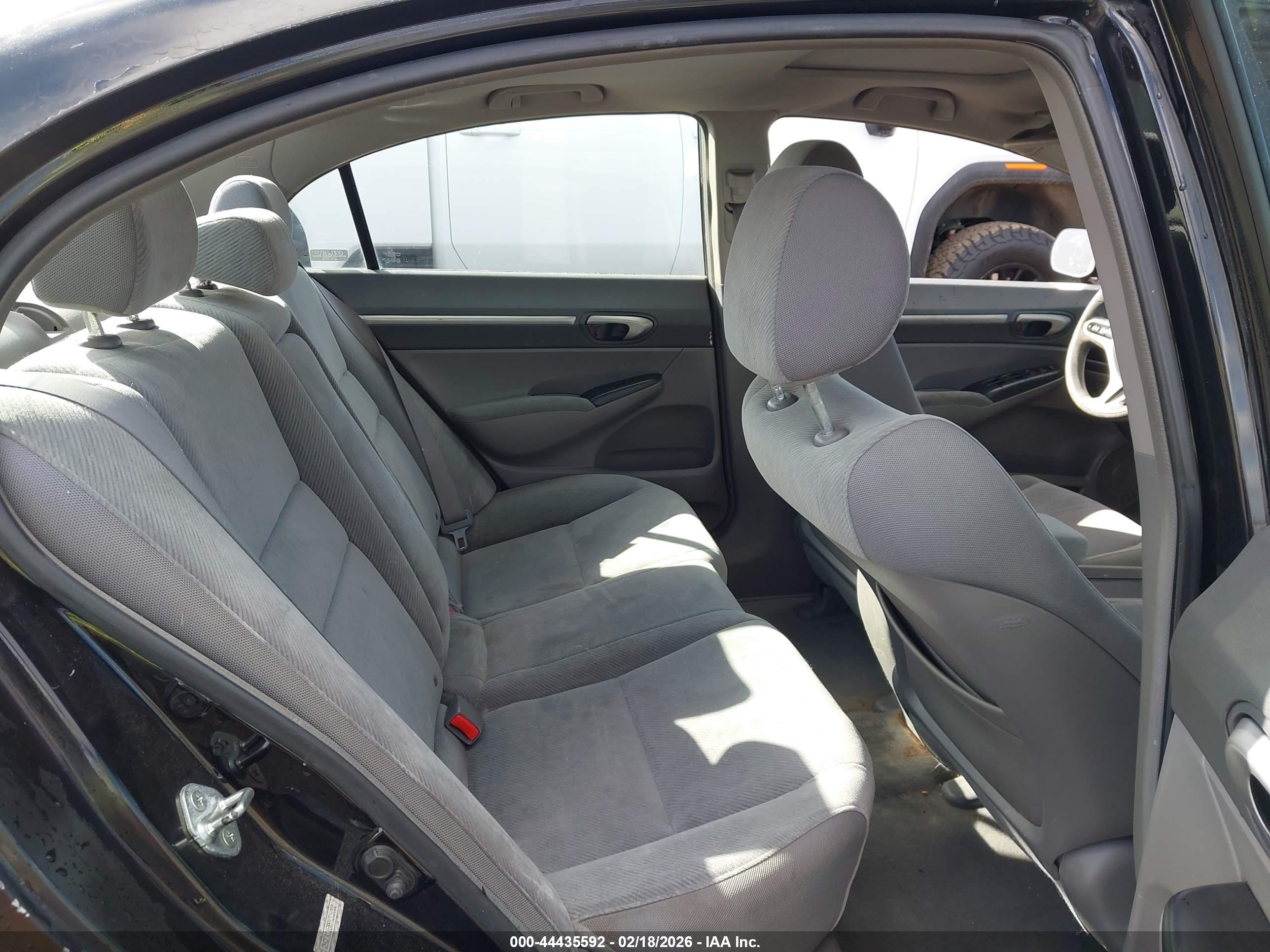 HONDA CIVIC image 8
