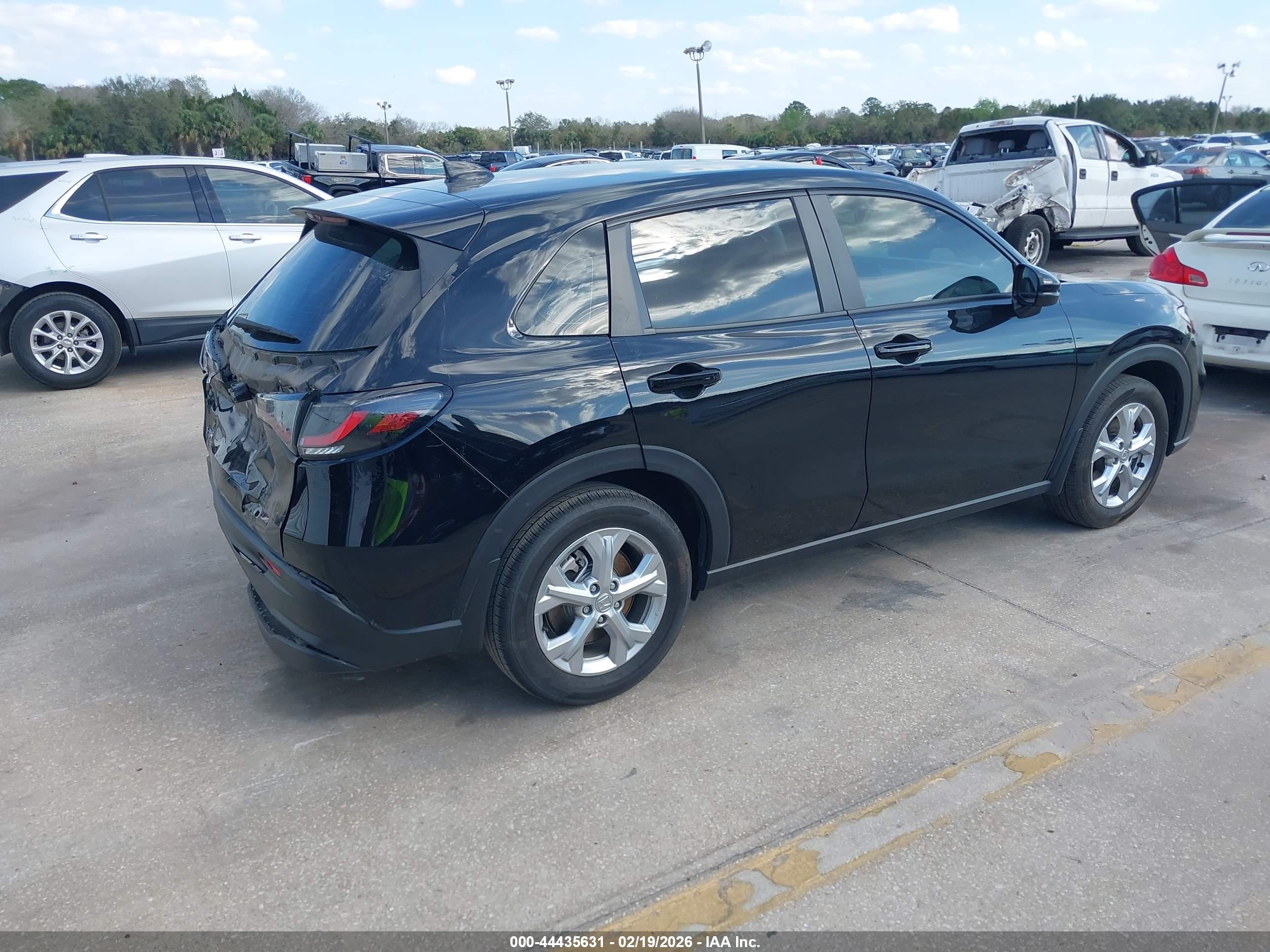 HONDA HR-V image 4