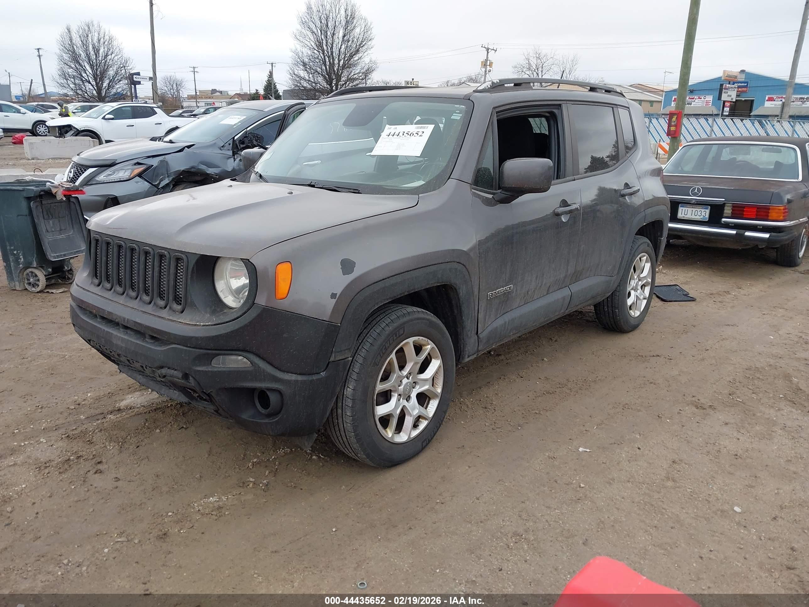 JEEP RENEGADE image 2
