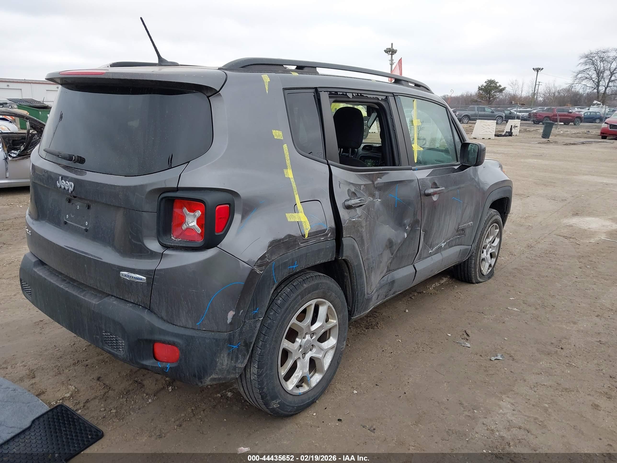JEEP RENEGADE image 4
