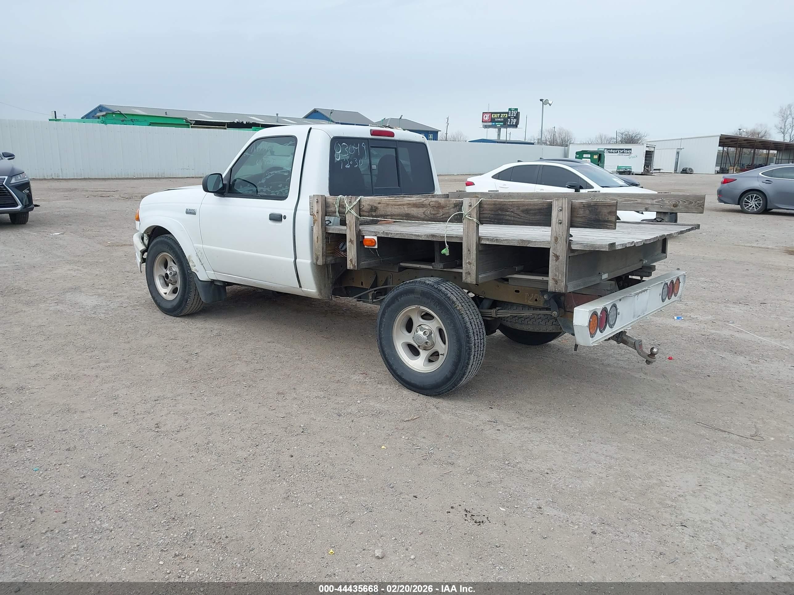 MAZDA B3000 image 3