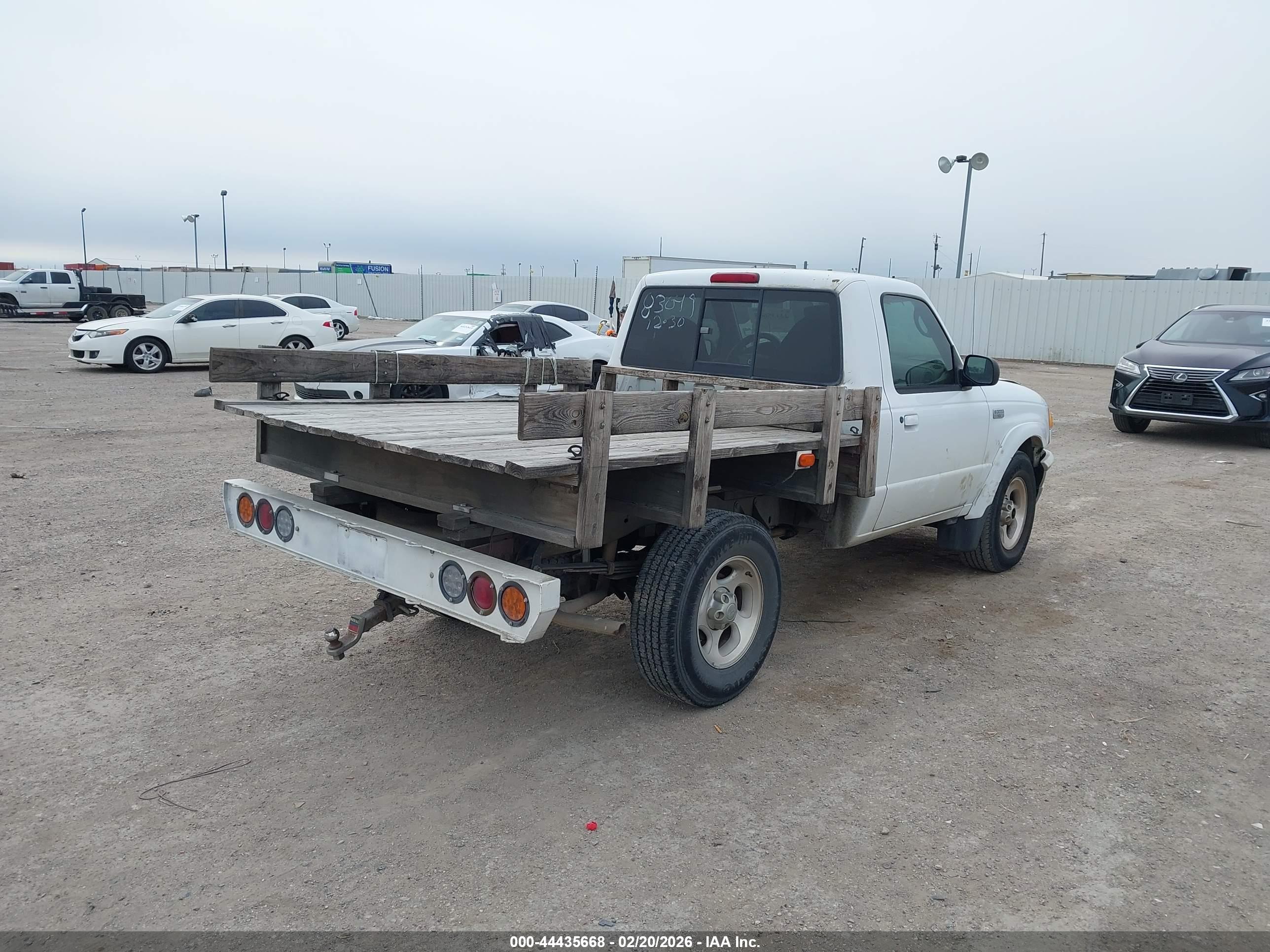 MAZDA B3000 image 4