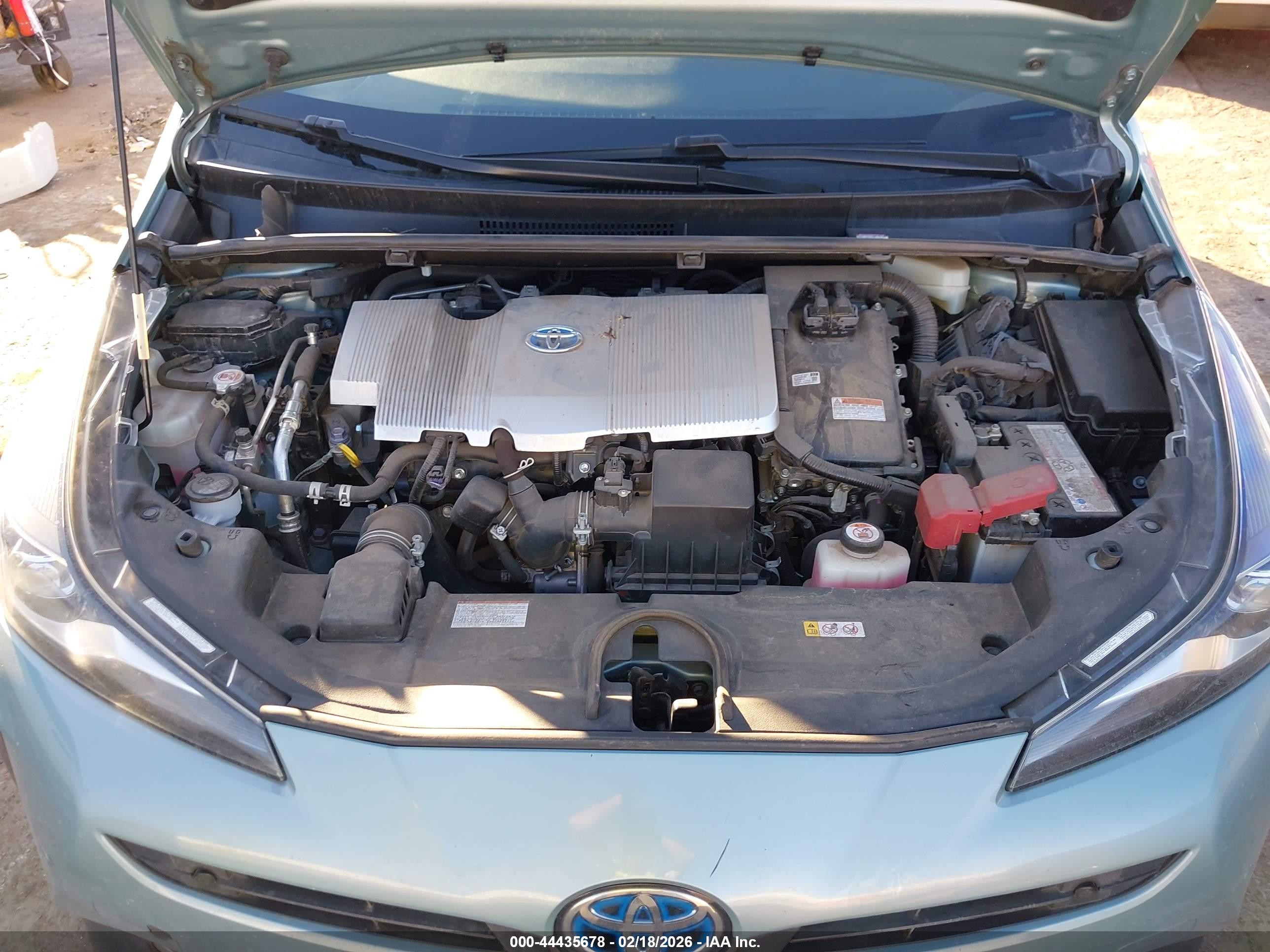 TOYOTA PRIUS image 10