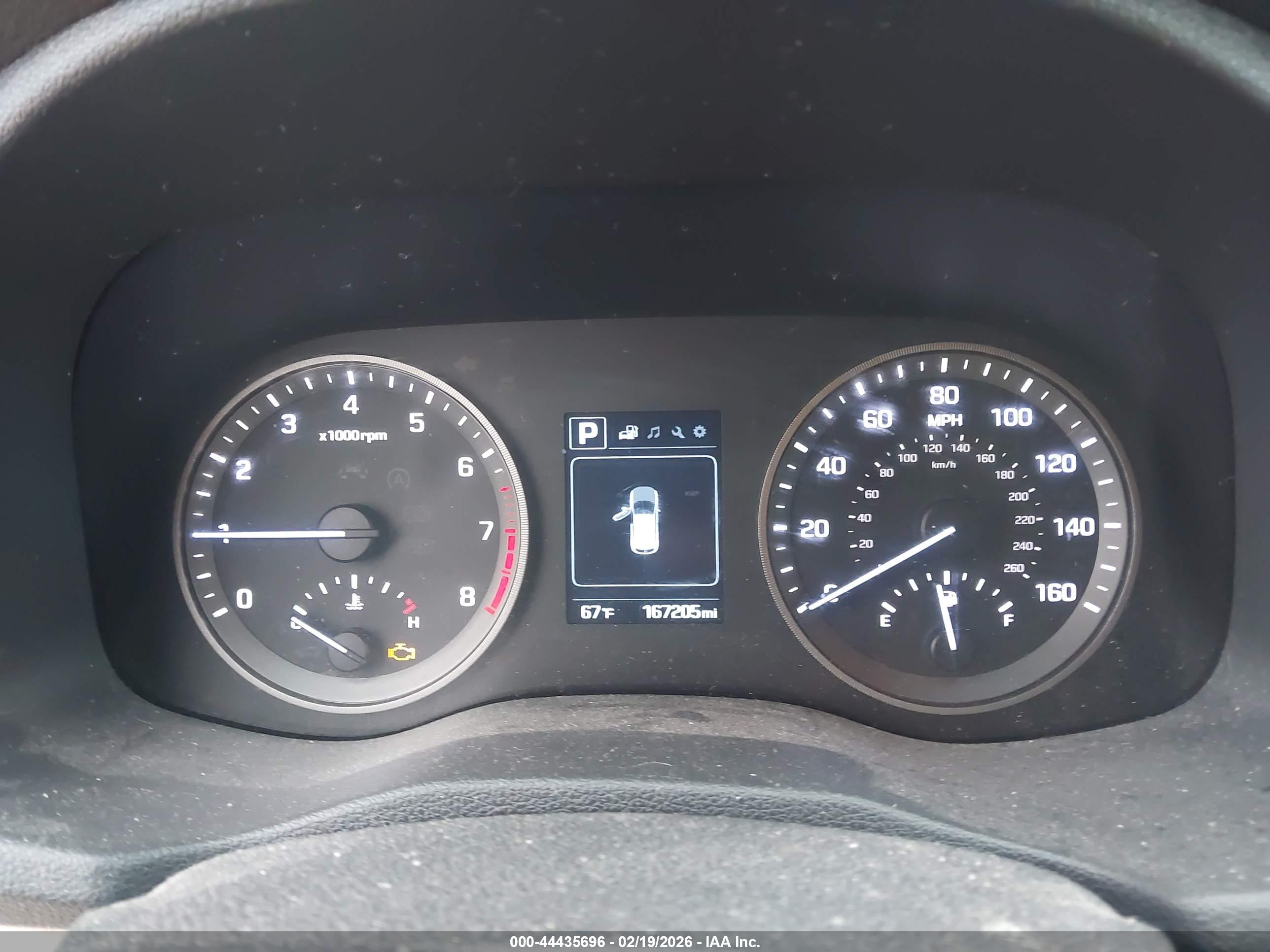 HYUNDAI TUCSON image 7