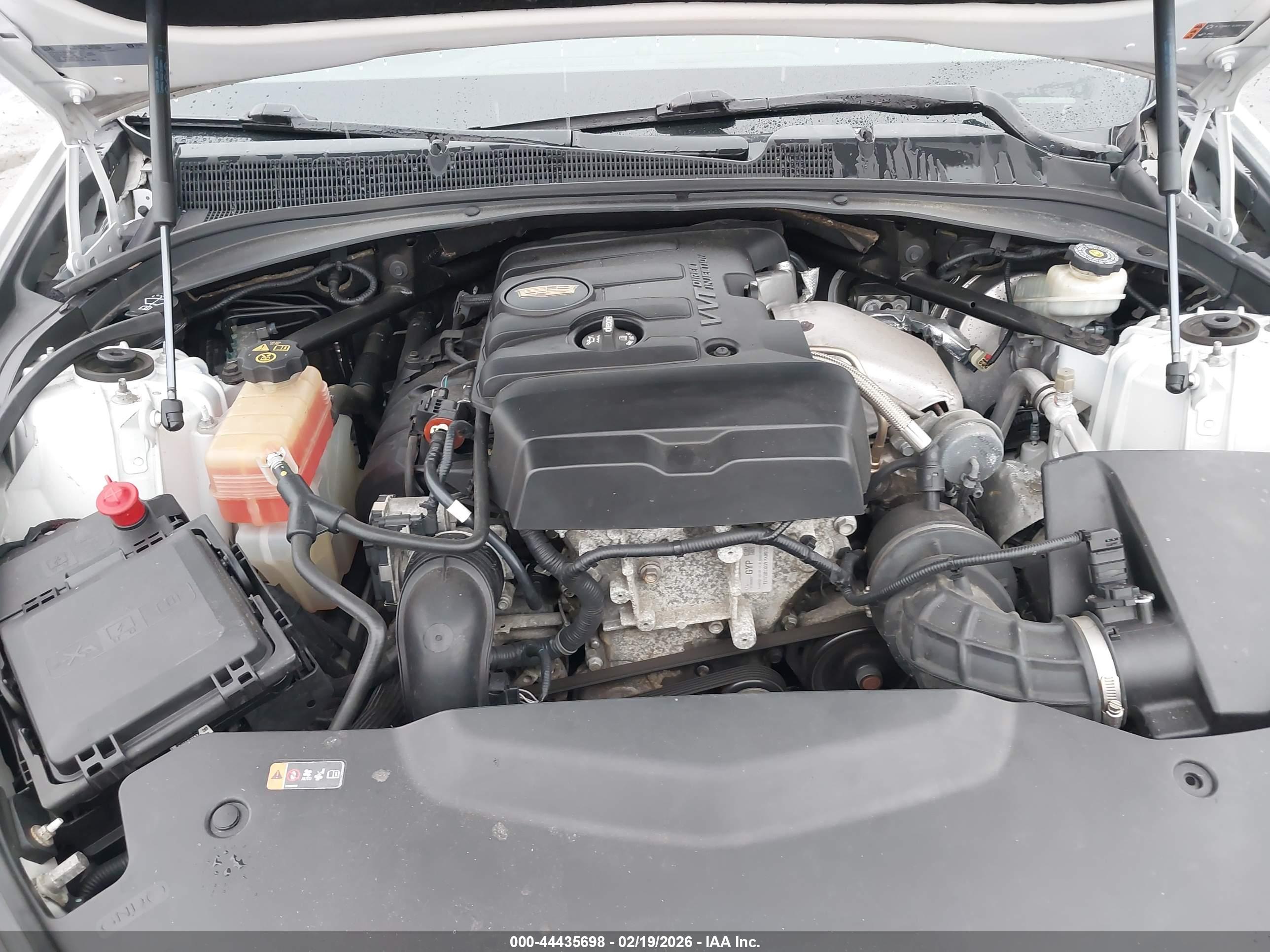 CADILLAC CTS image 10
