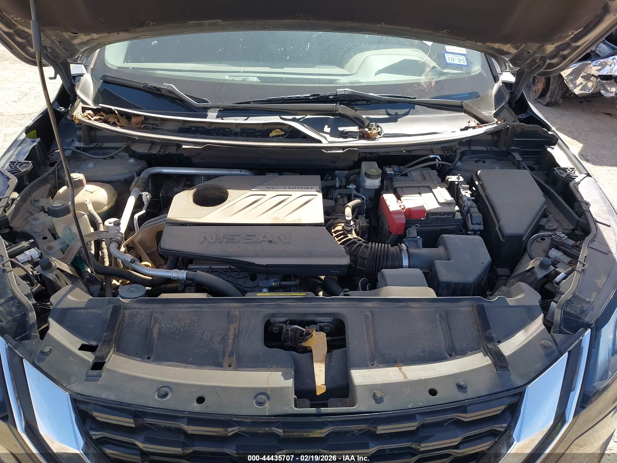 NISSAN ROGUE image 10