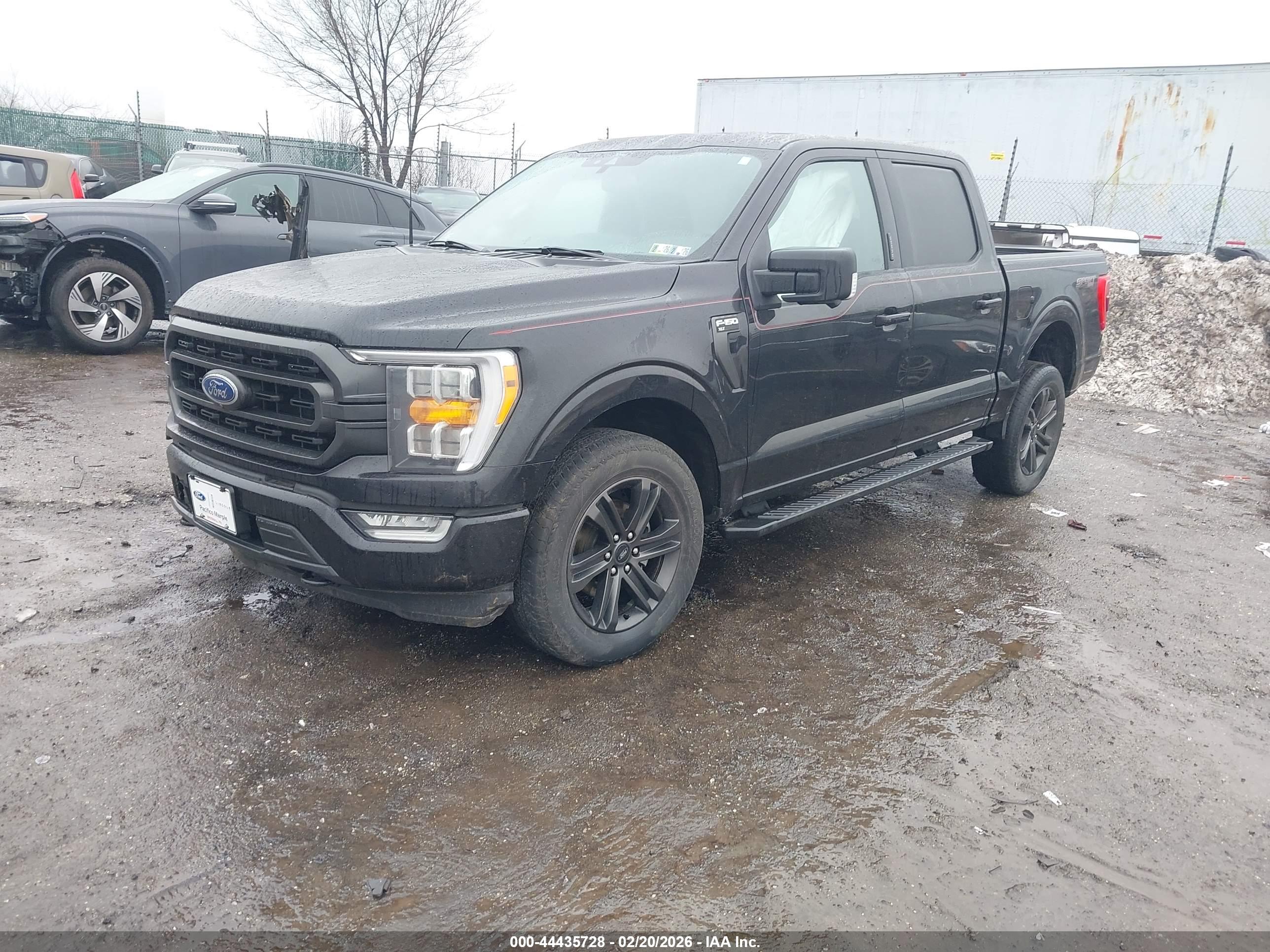 FORD F-150 image 2