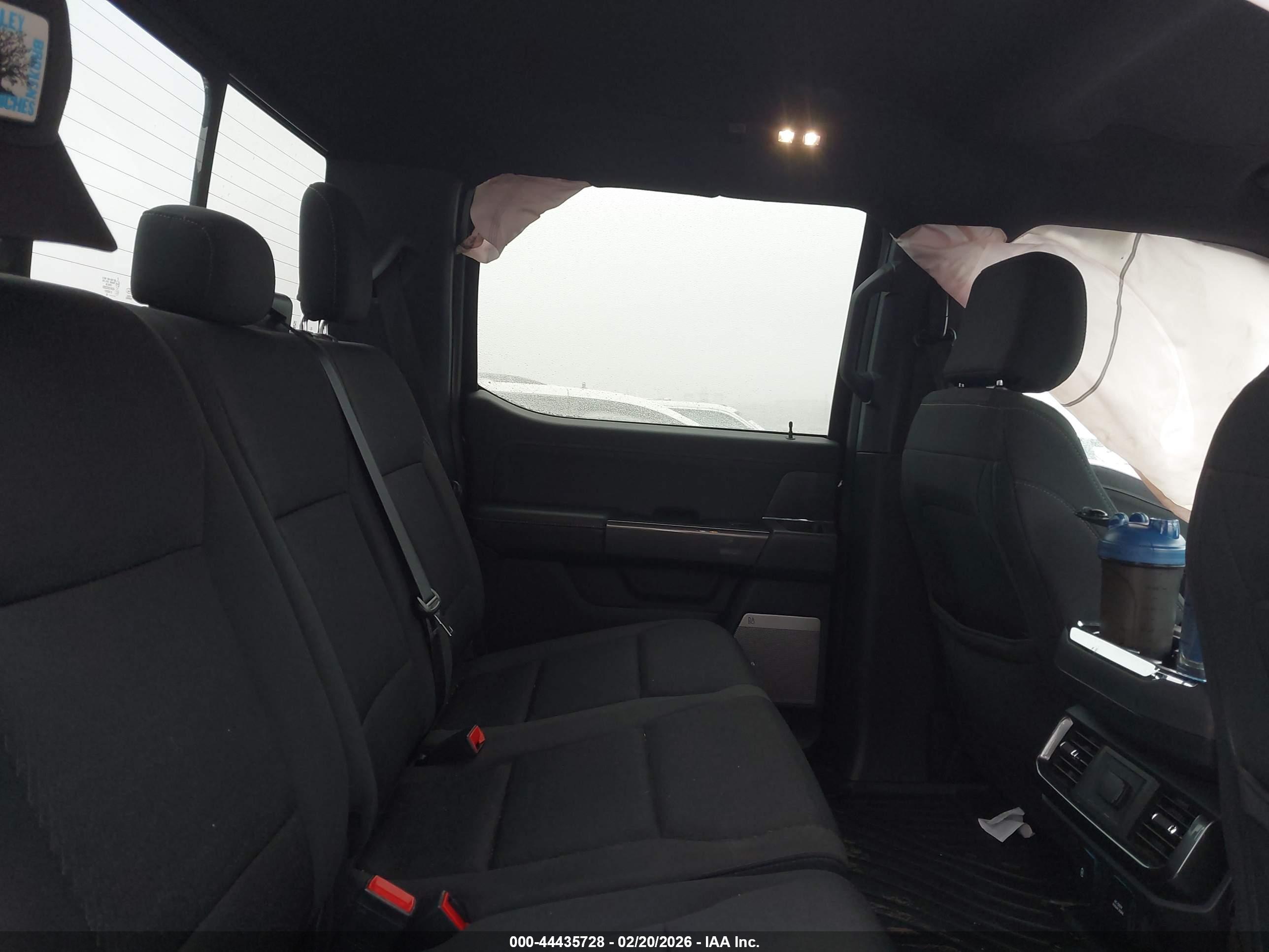 FORD F-150 image 8