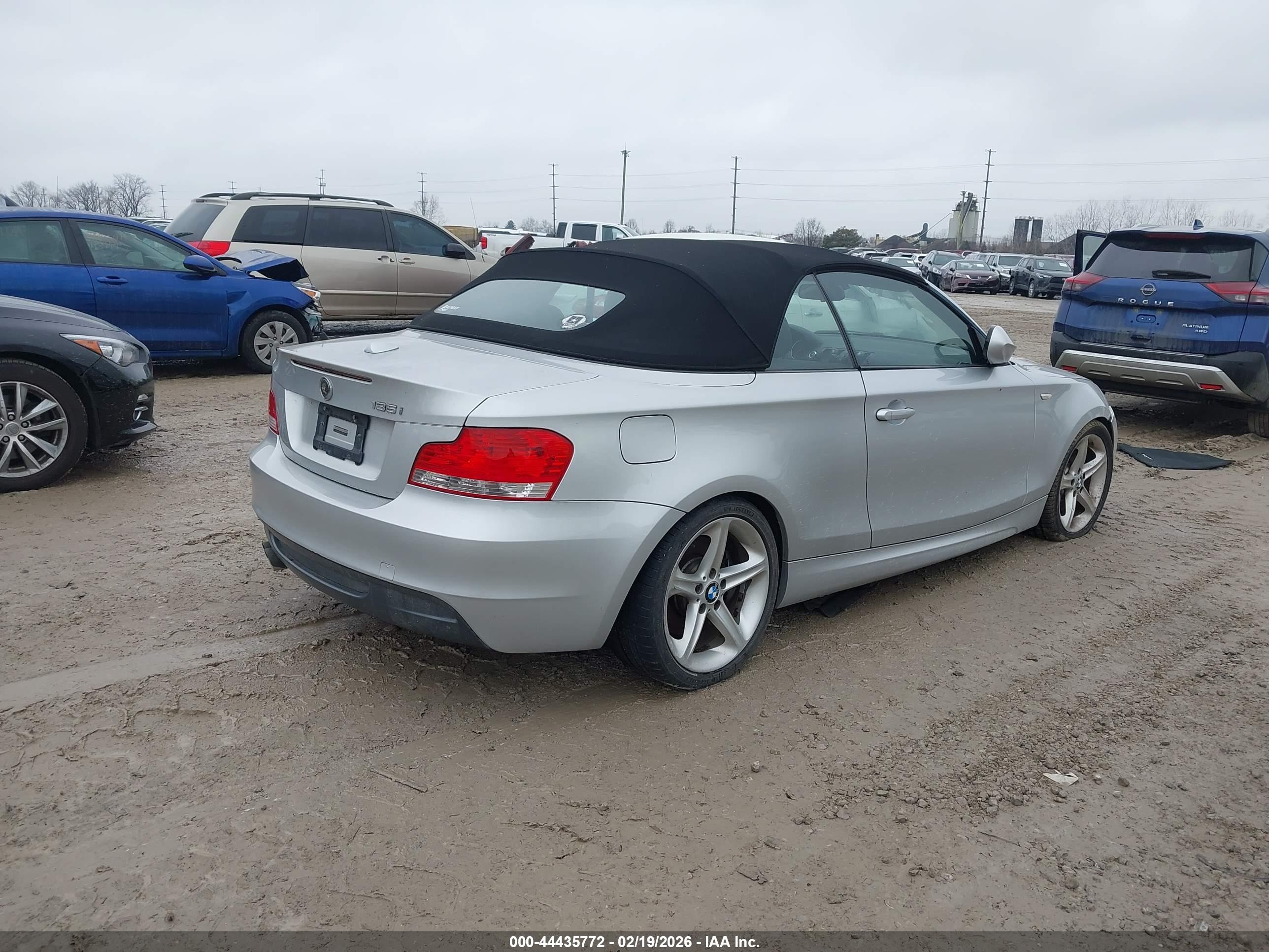 BMW 135I image 4