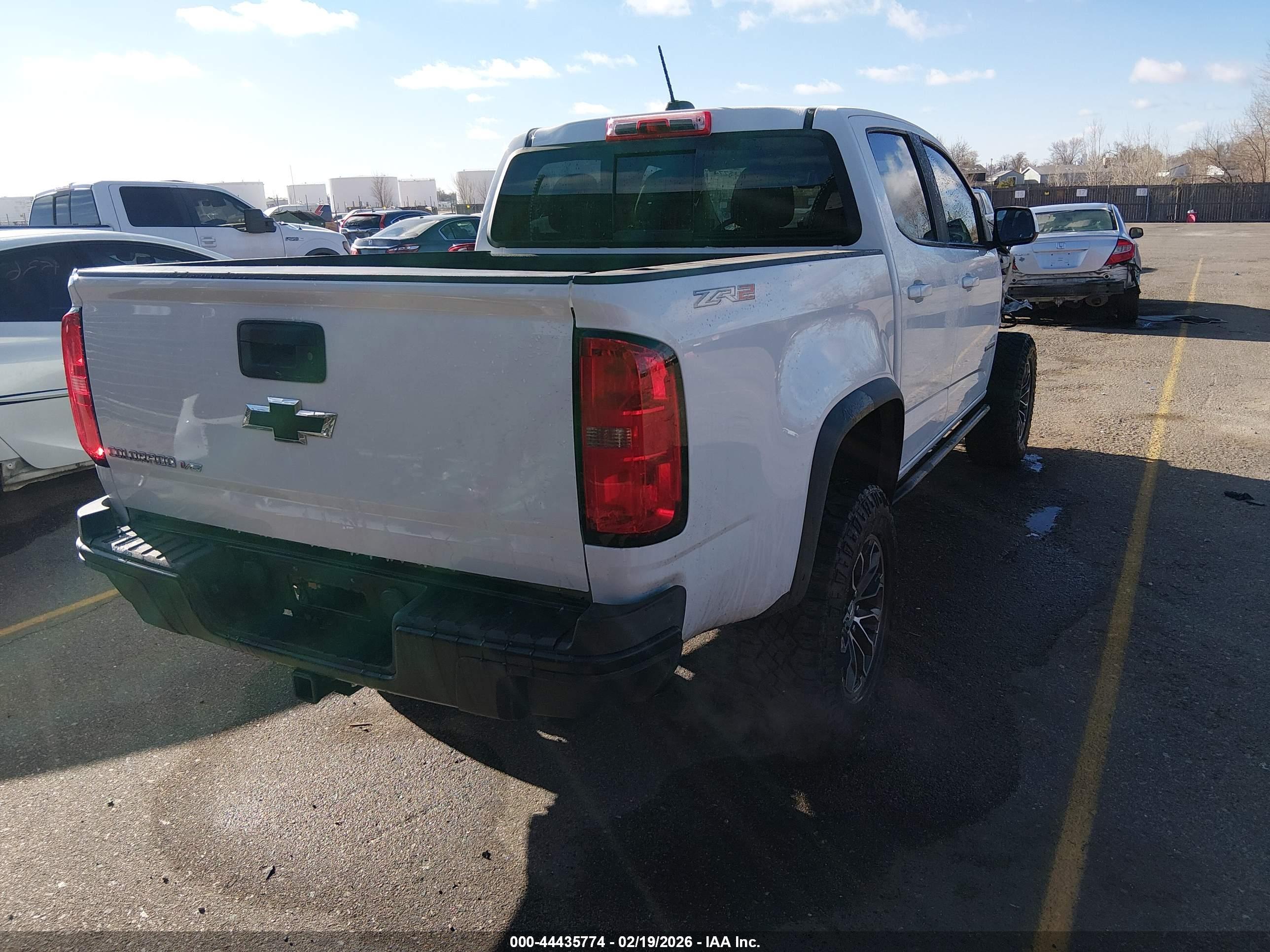 CHEVROLET COLORADO image 4