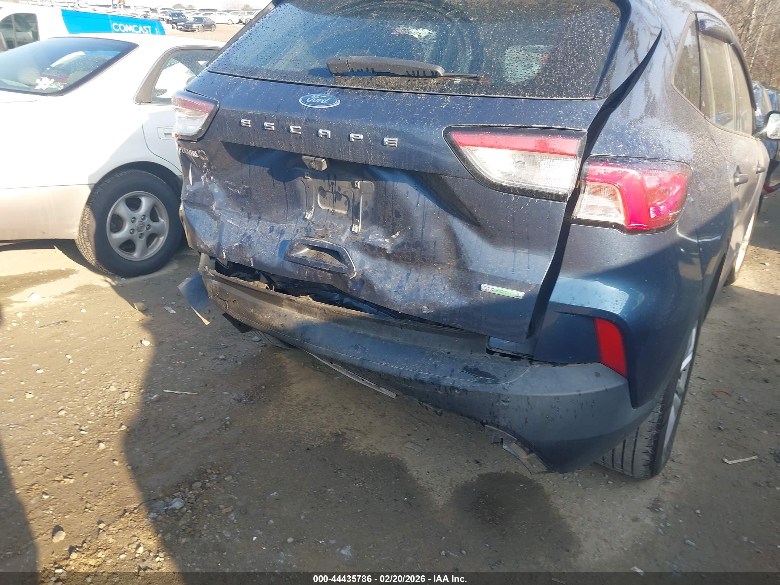 FORD ESCAPE image 6