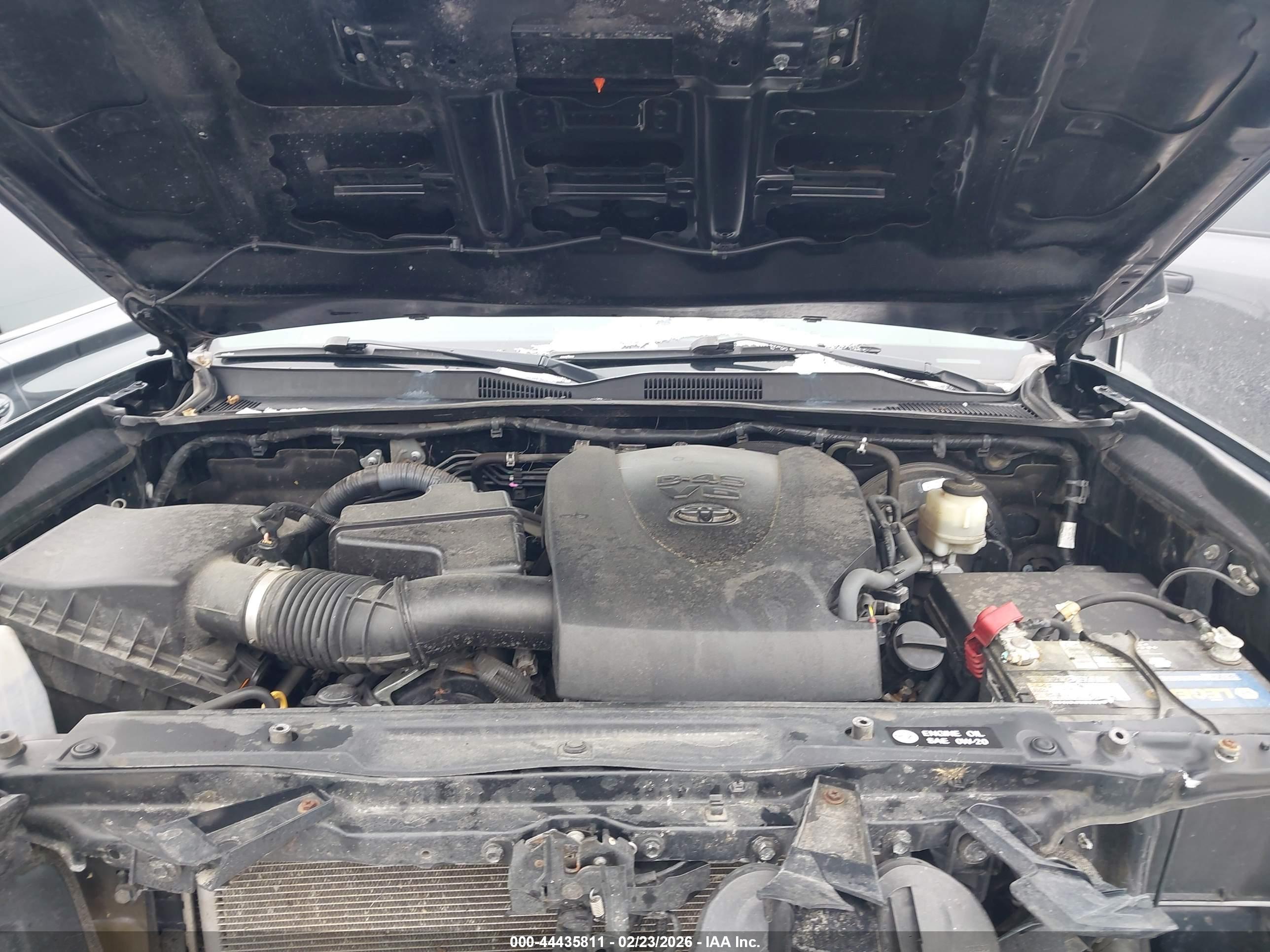 TOYOTA TACOMA image 10