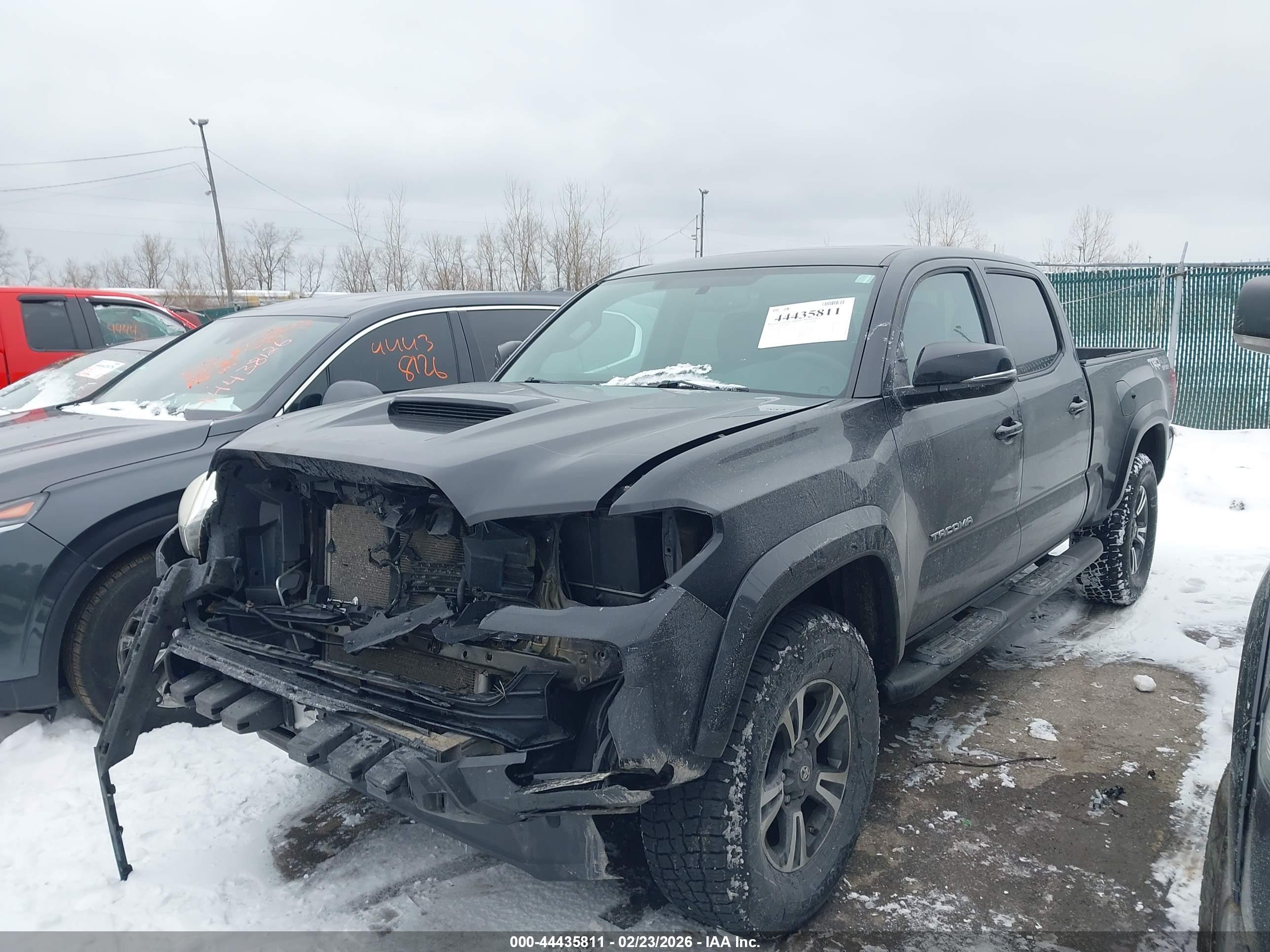 TOYOTA TACOMA image 2