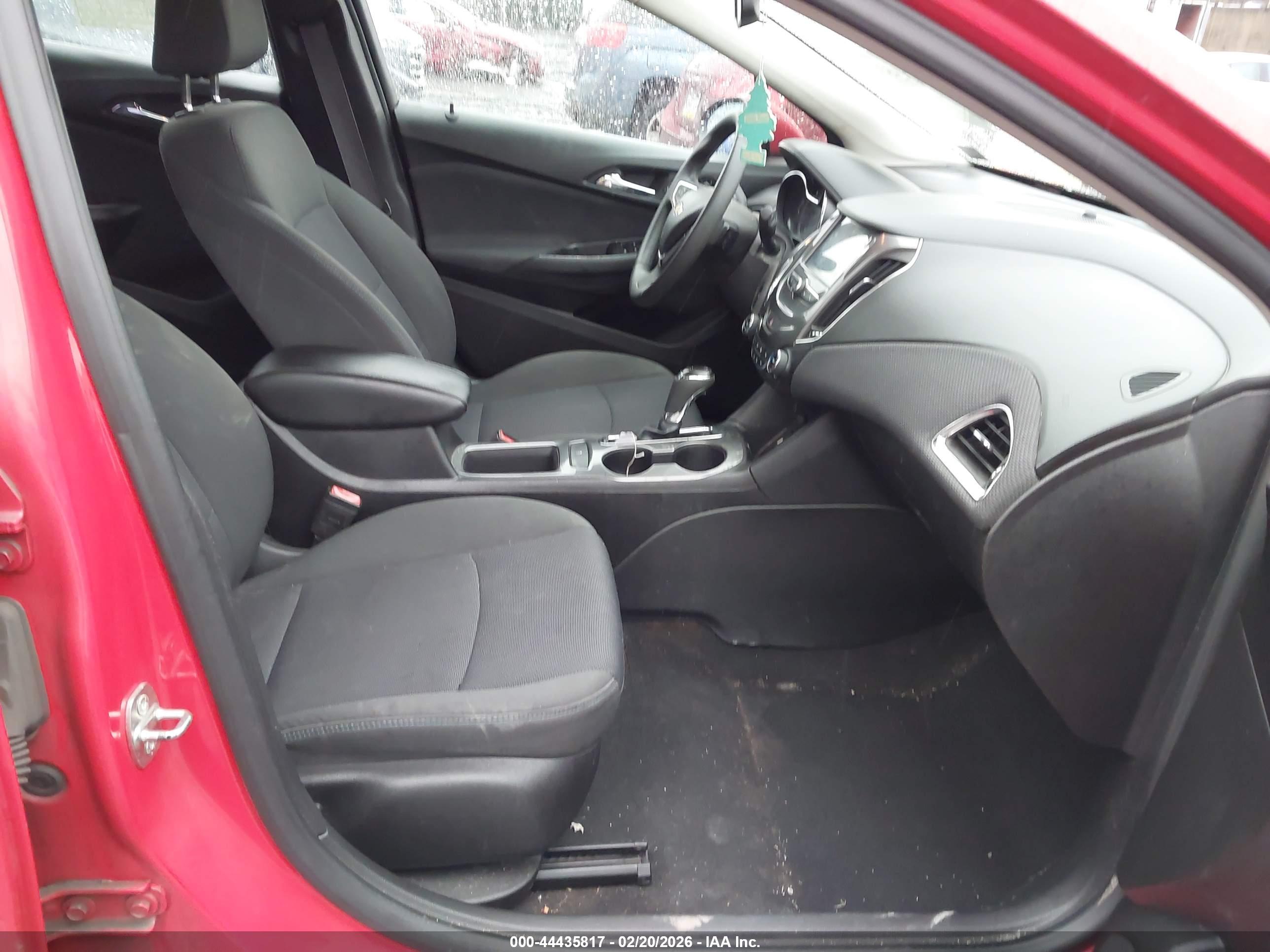 CHEVROLET CRUZE image 5