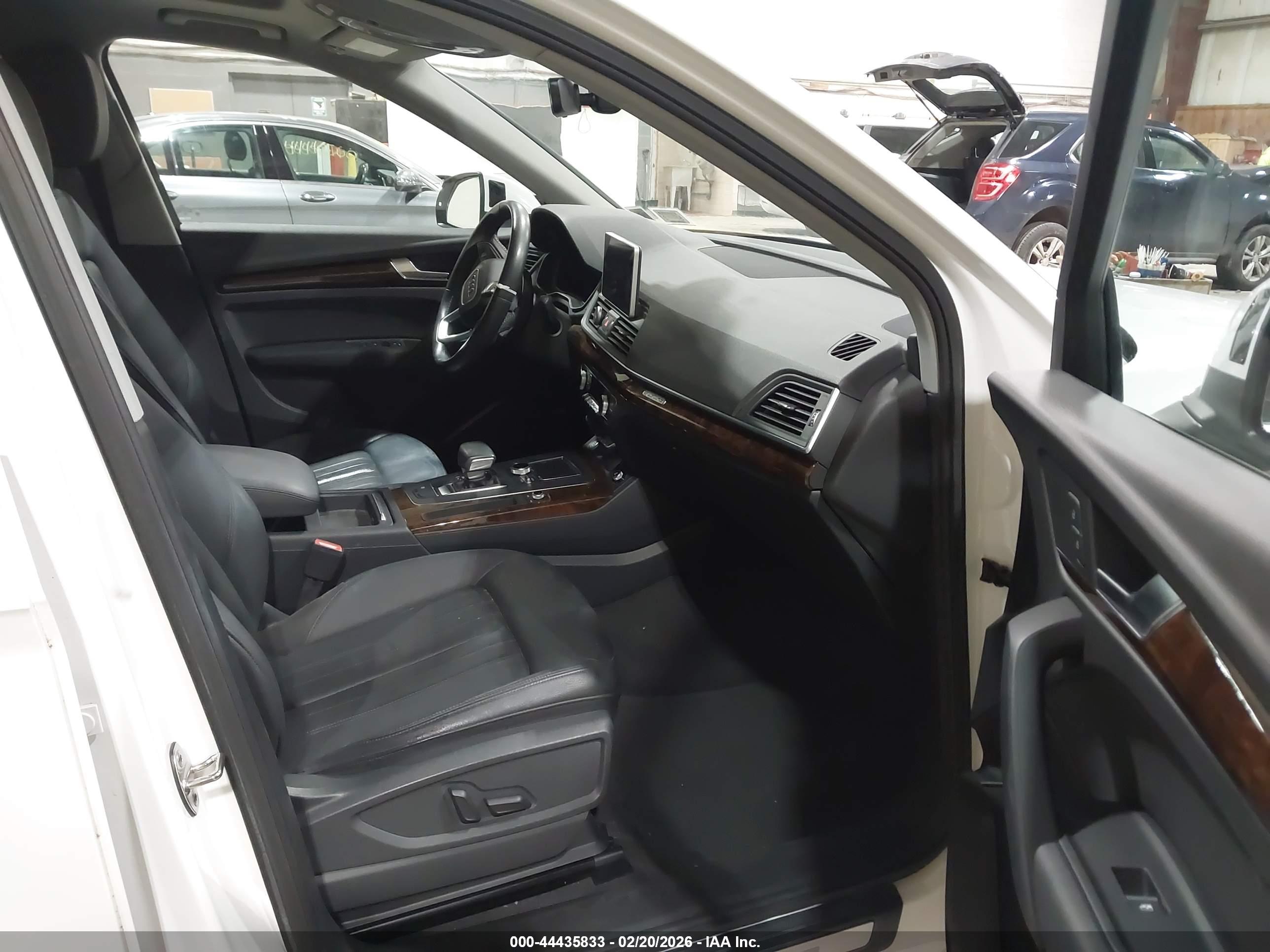 AUDI Q5 image 5