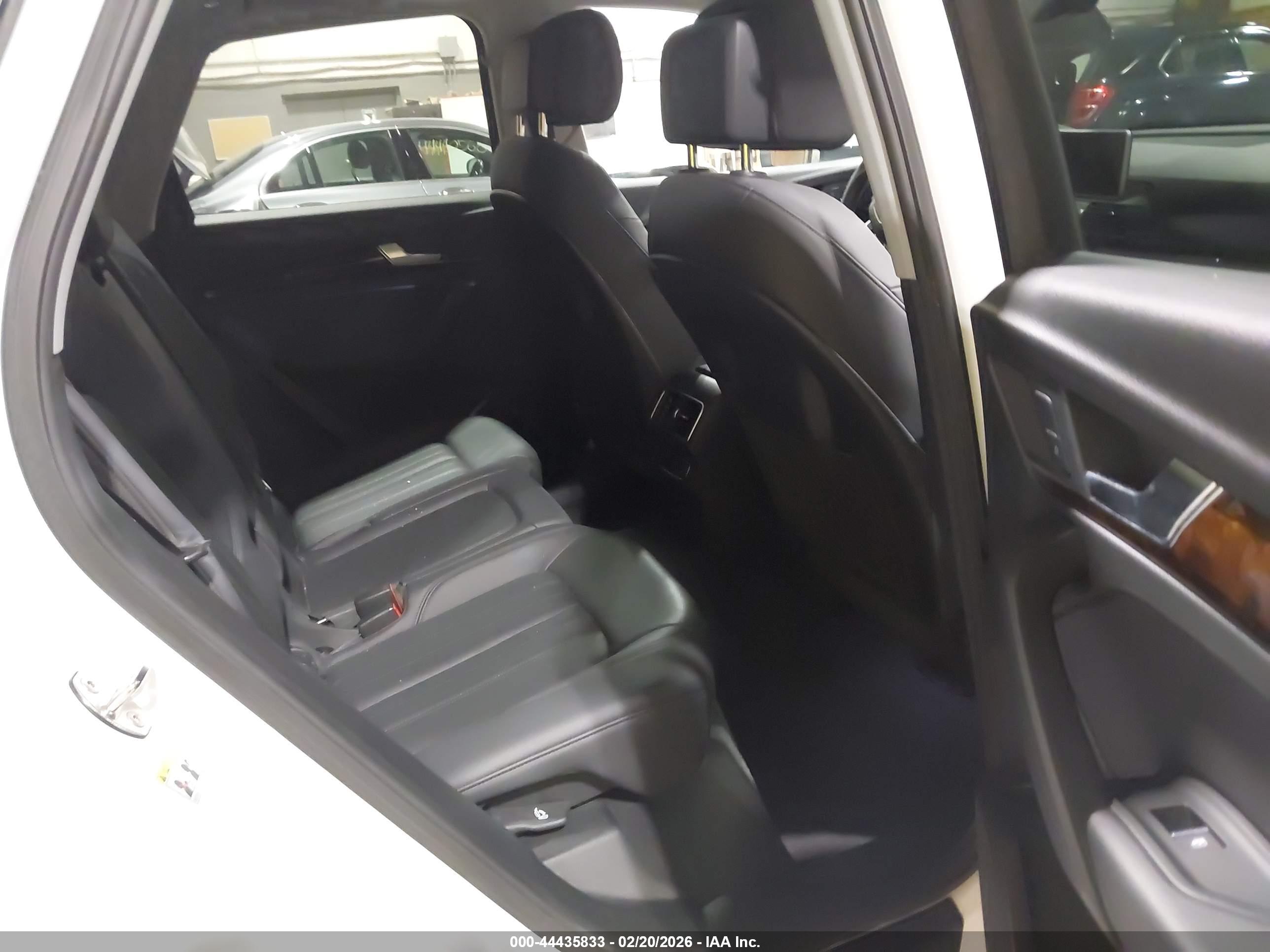 AUDI Q5 image 8