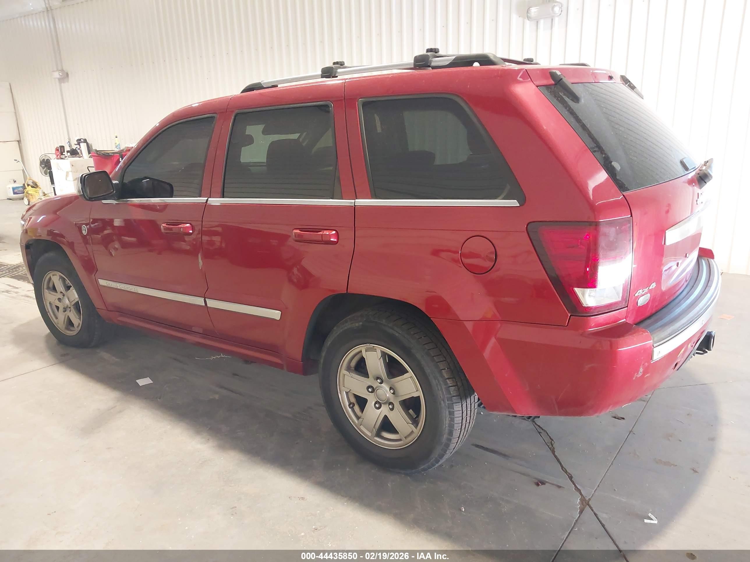 JEEP GRAND image 3