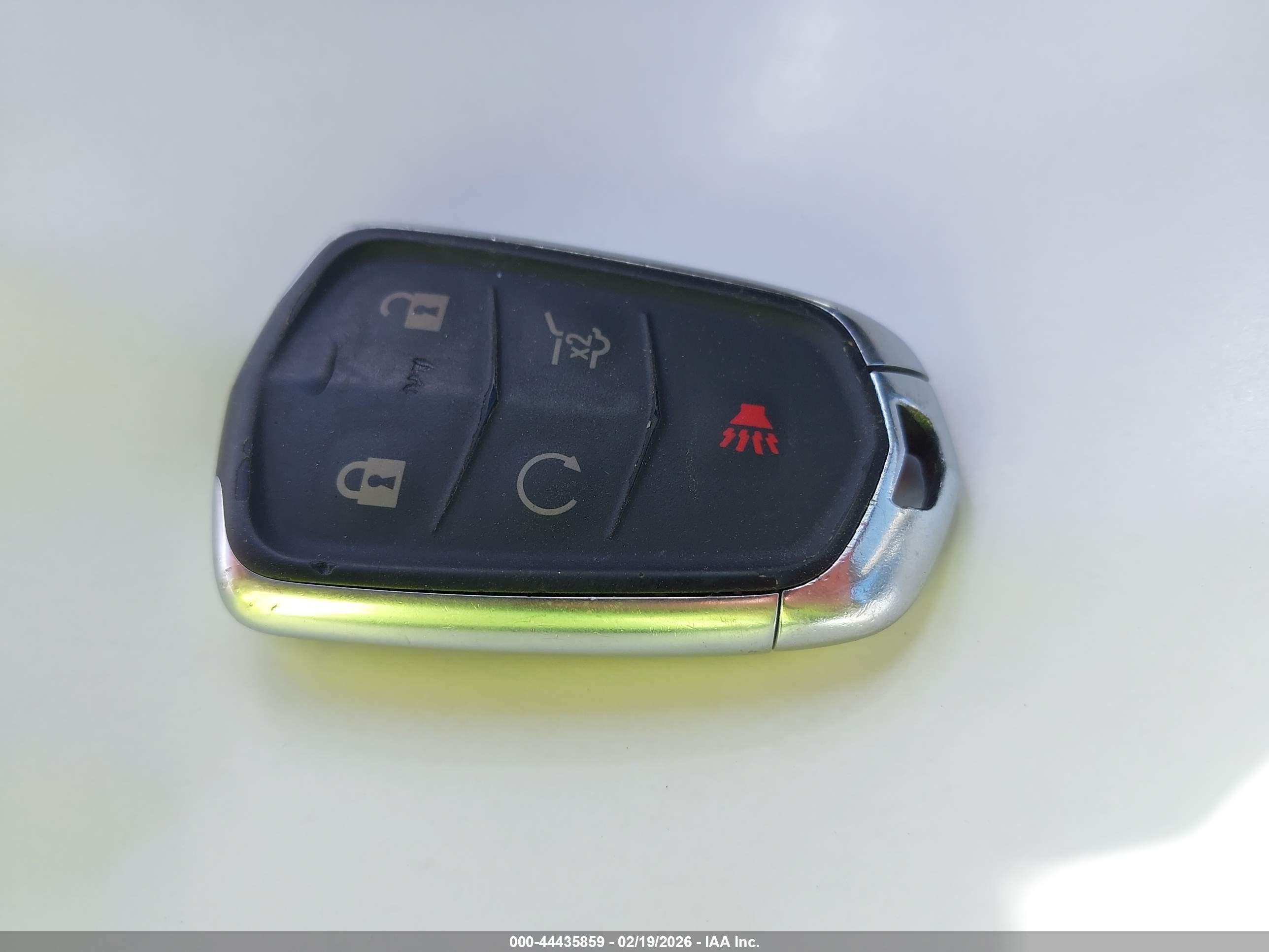 CADILLAC SRX image 11