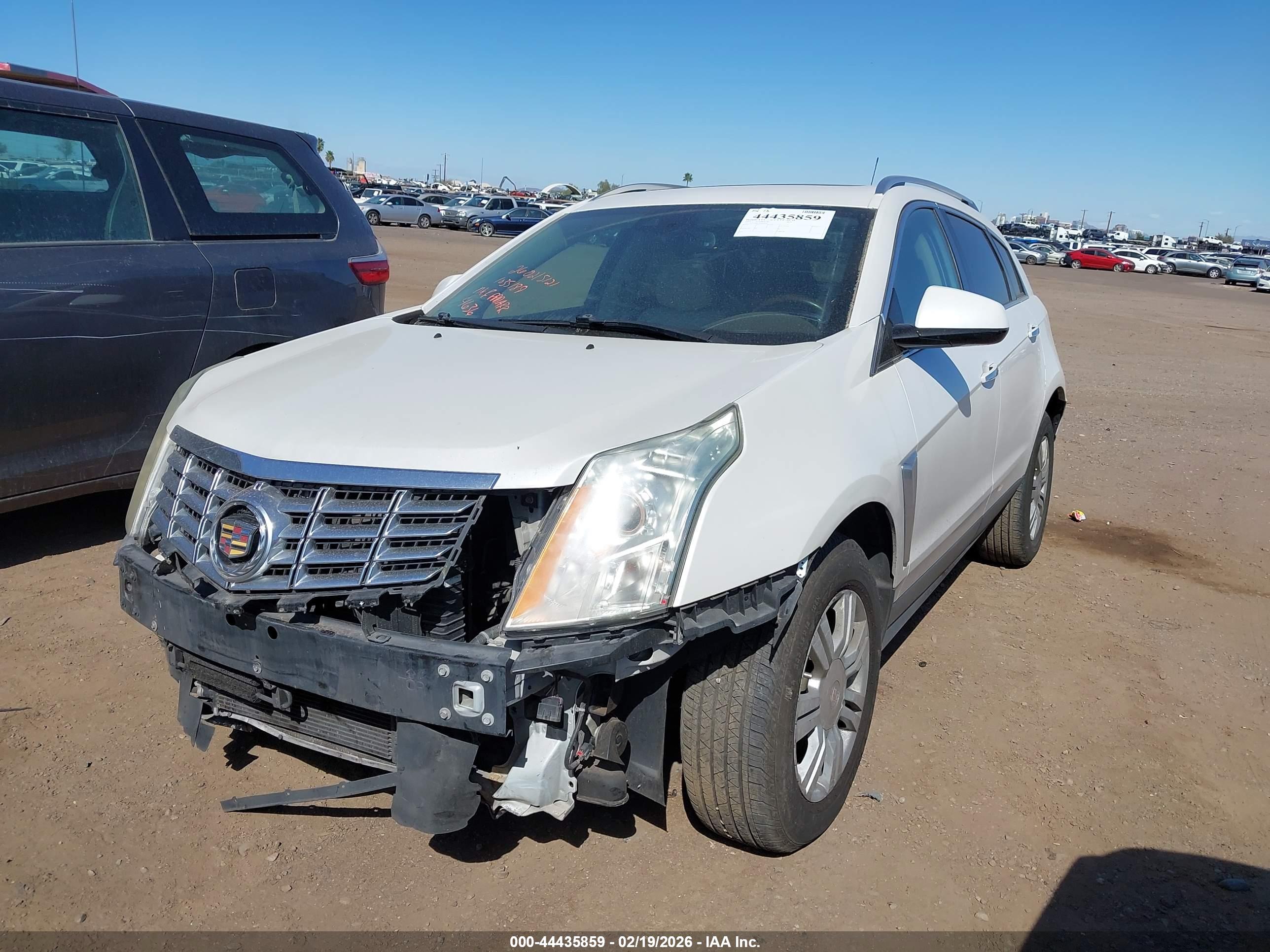 CADILLAC SRX image 2