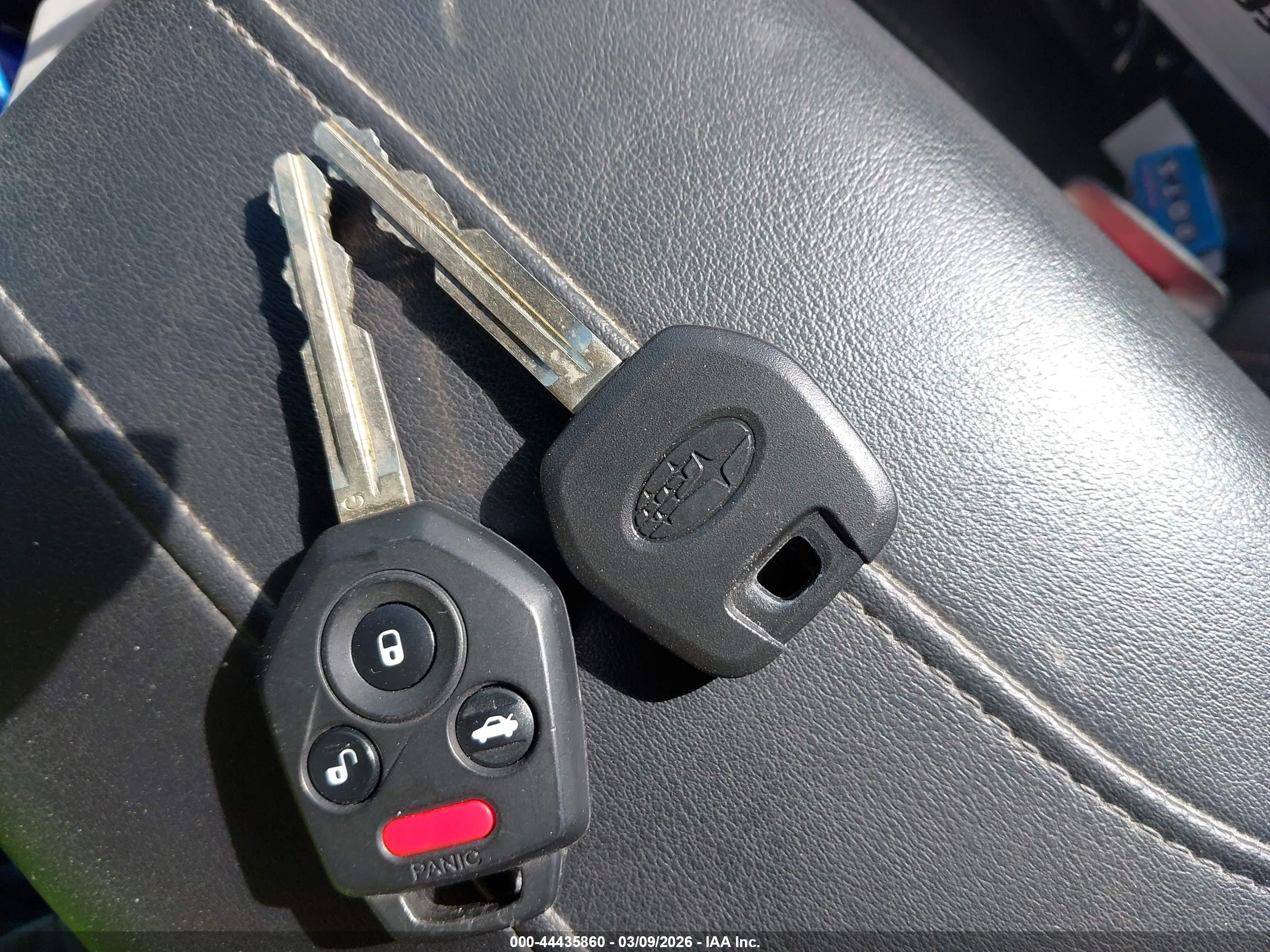 SUBARU OUTBACK image 11