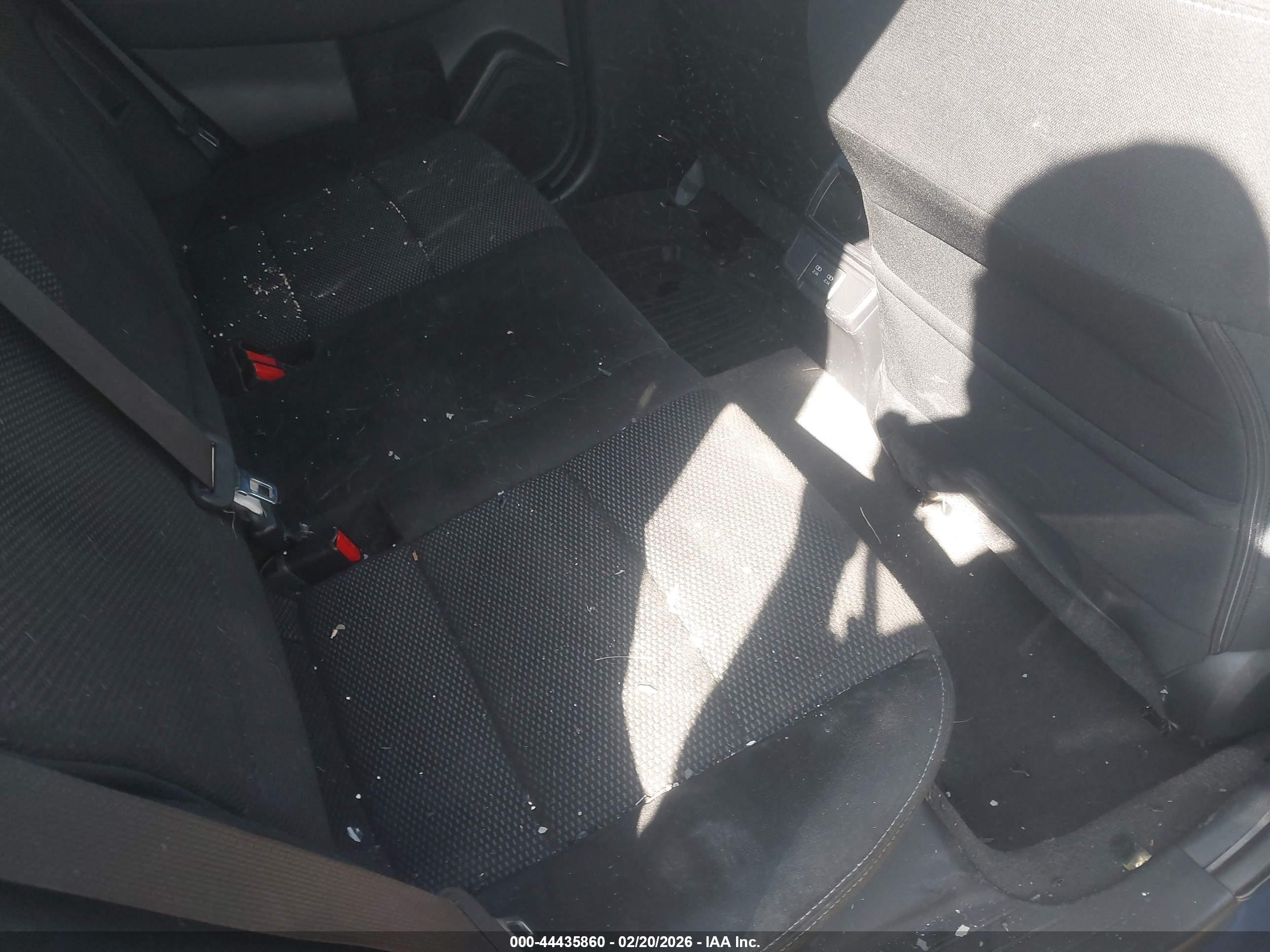 SUBARU OUTBACK image 8
