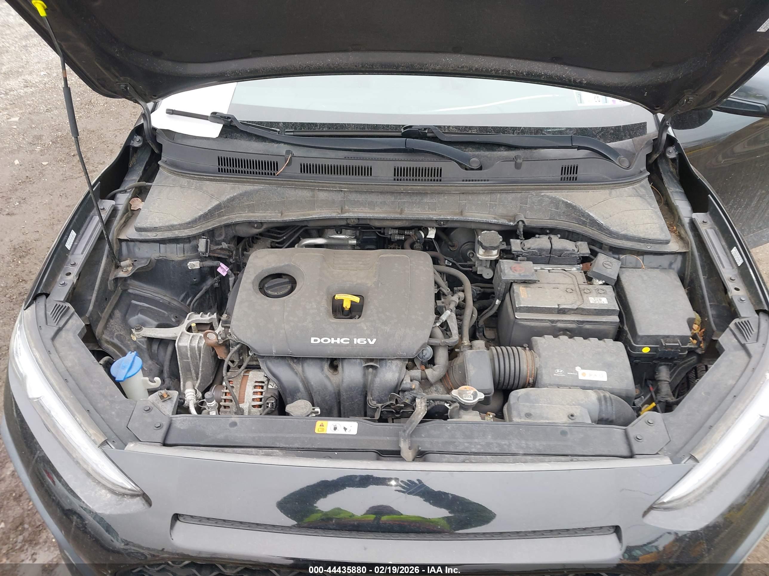 HYUNDAI KONA image 10