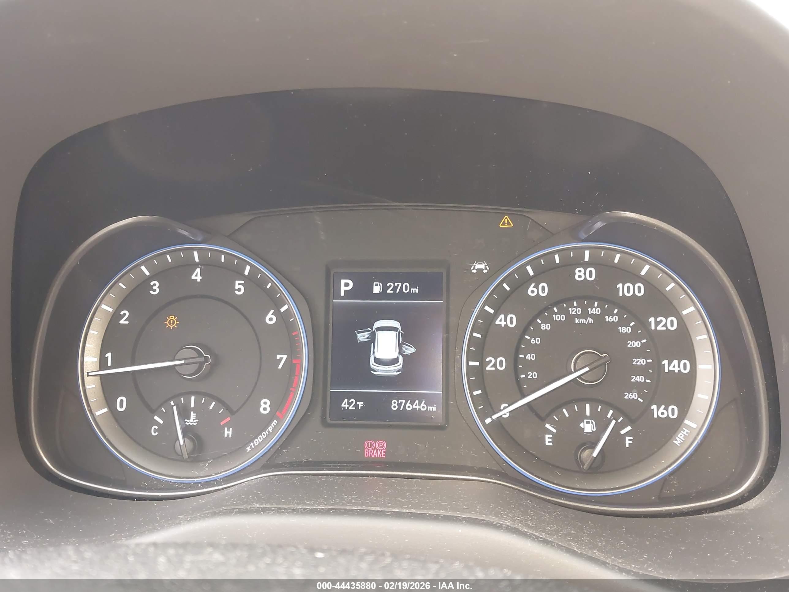 HYUNDAI KONA image 7