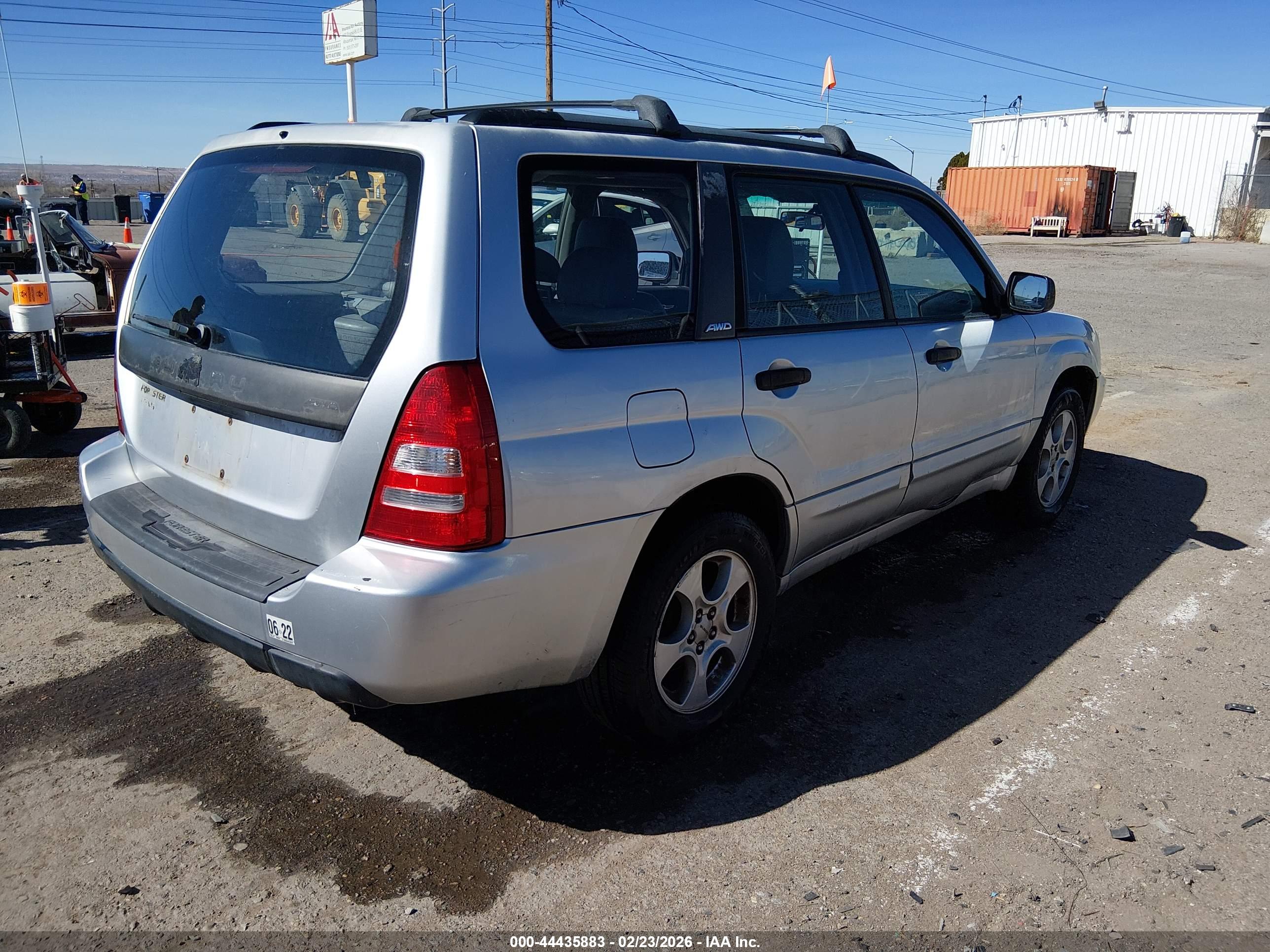 SUBARU FORESTER image 4
