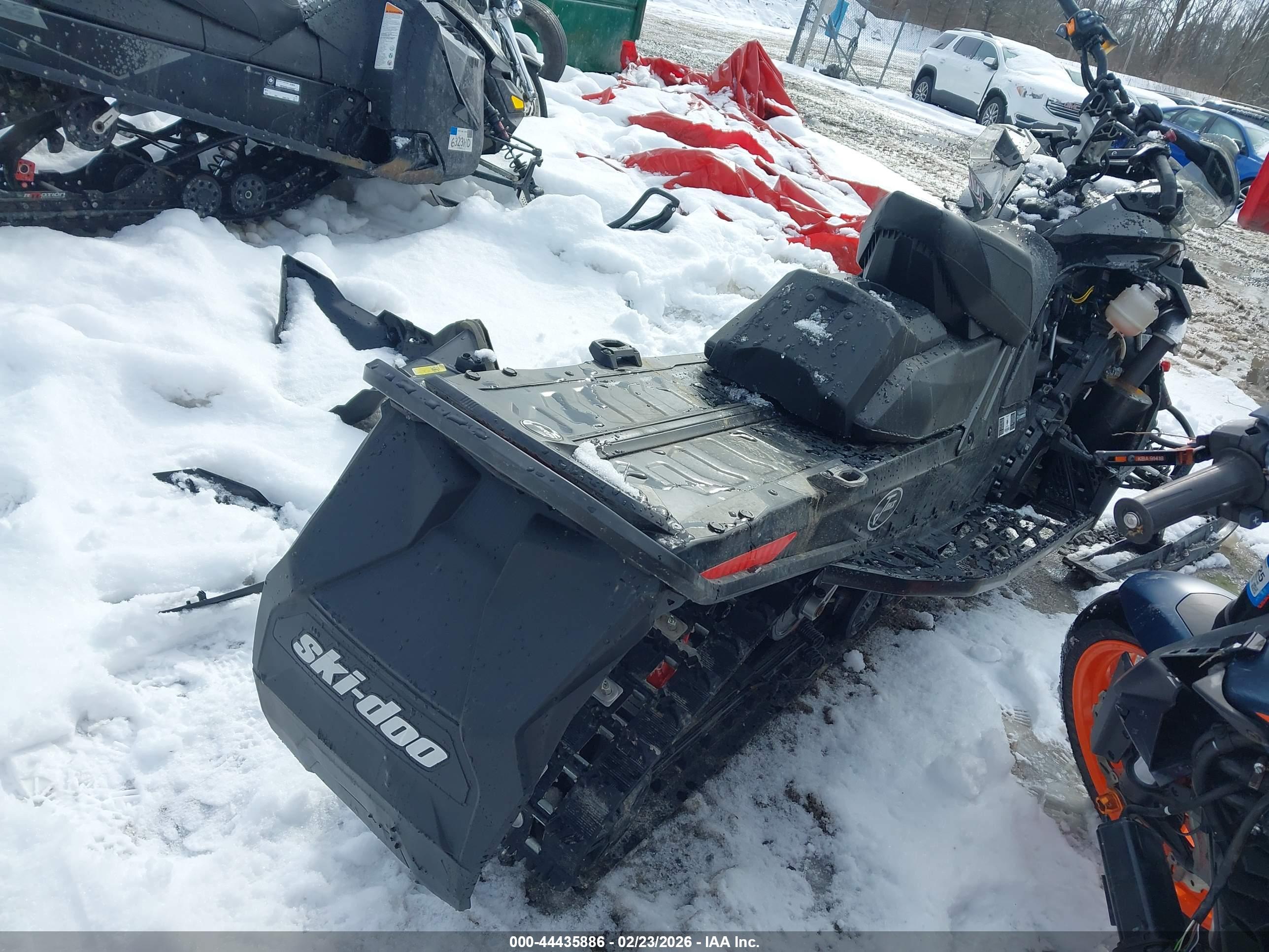 SKI DOO image 4